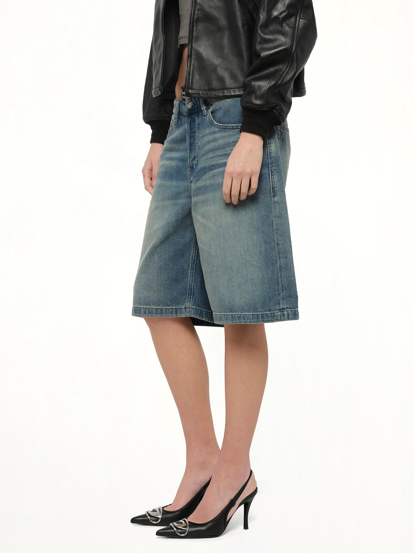 DE-SIRE-SHORT Denim Shorts in Light Blue - 6