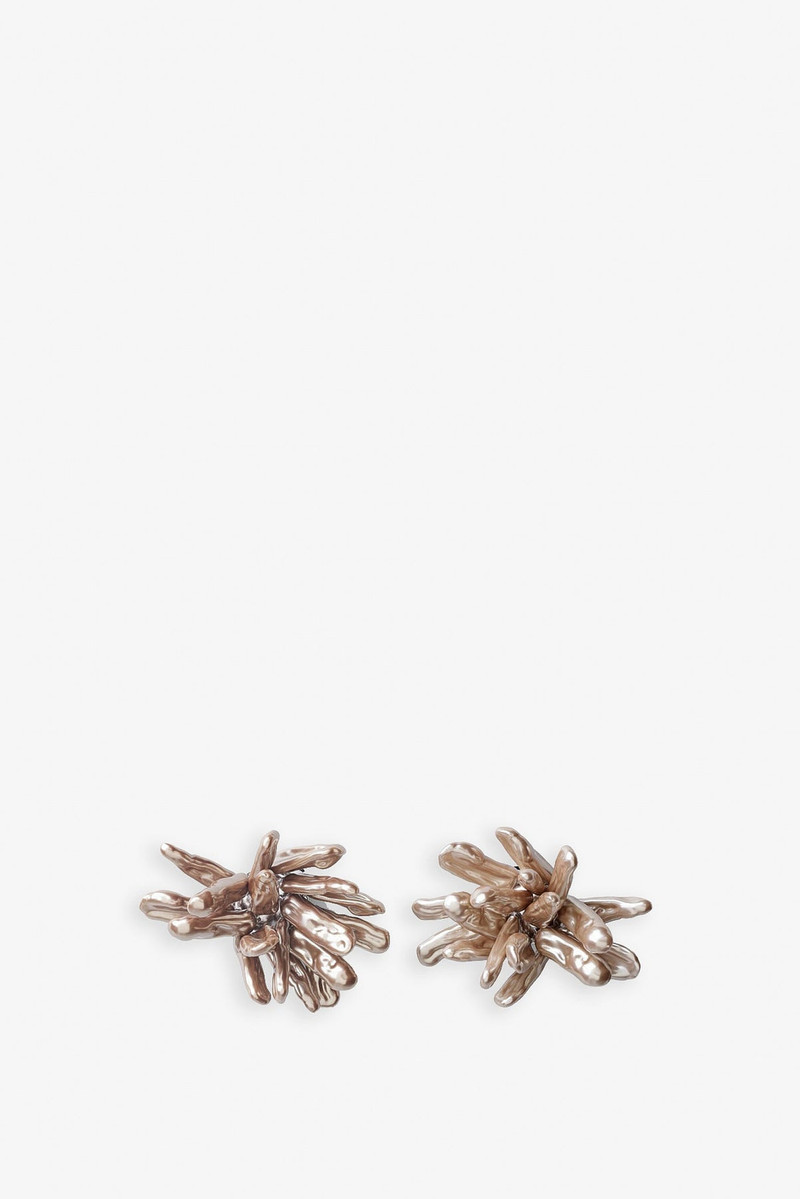 Cluster pearl blush earrings 1