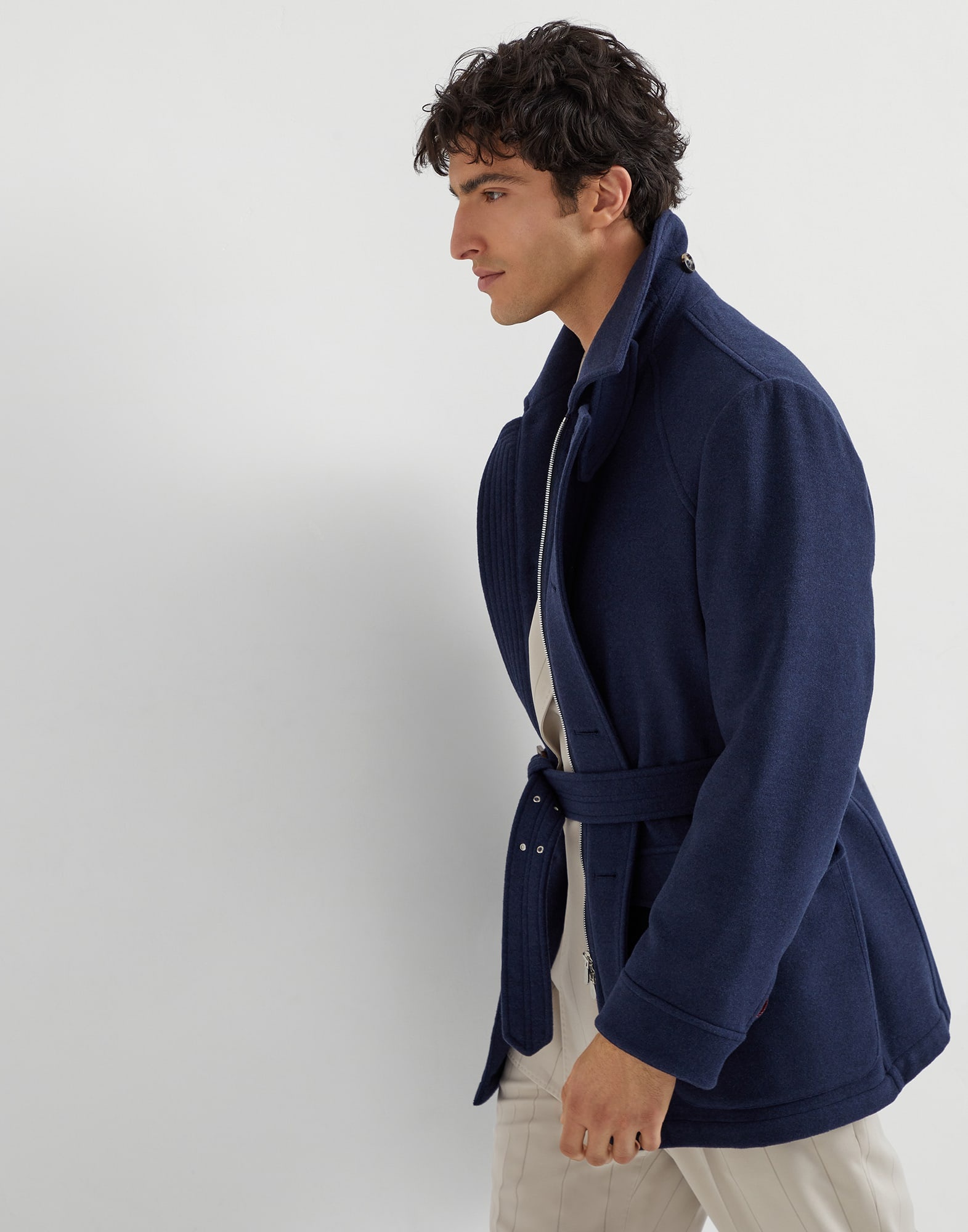 Lightweight water-resistant cashmere belted safari jacket - 4