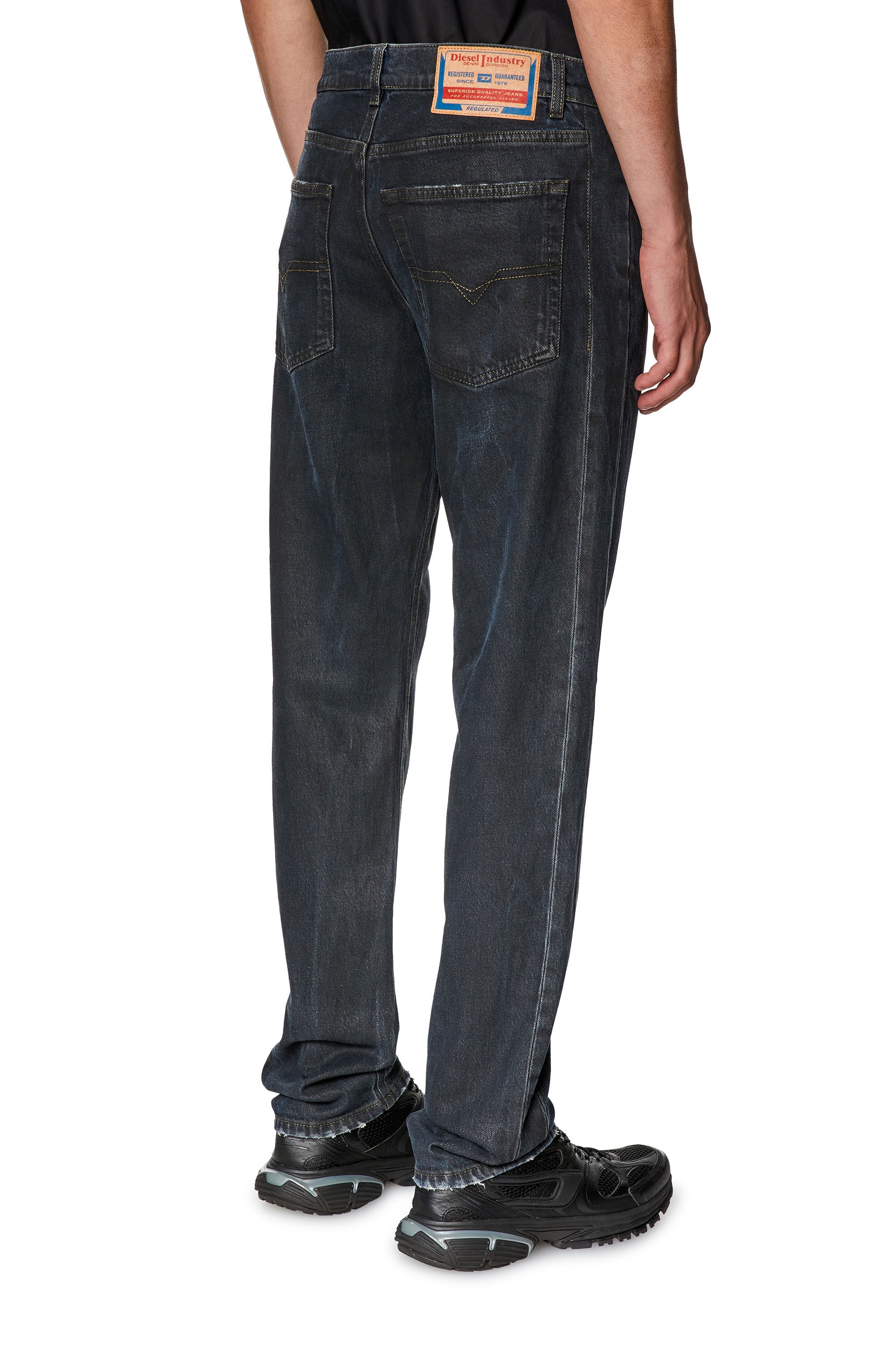 Diesel STRAIGHT JEANS 1995 D-SARK 0HJAU | REVERSIBLE