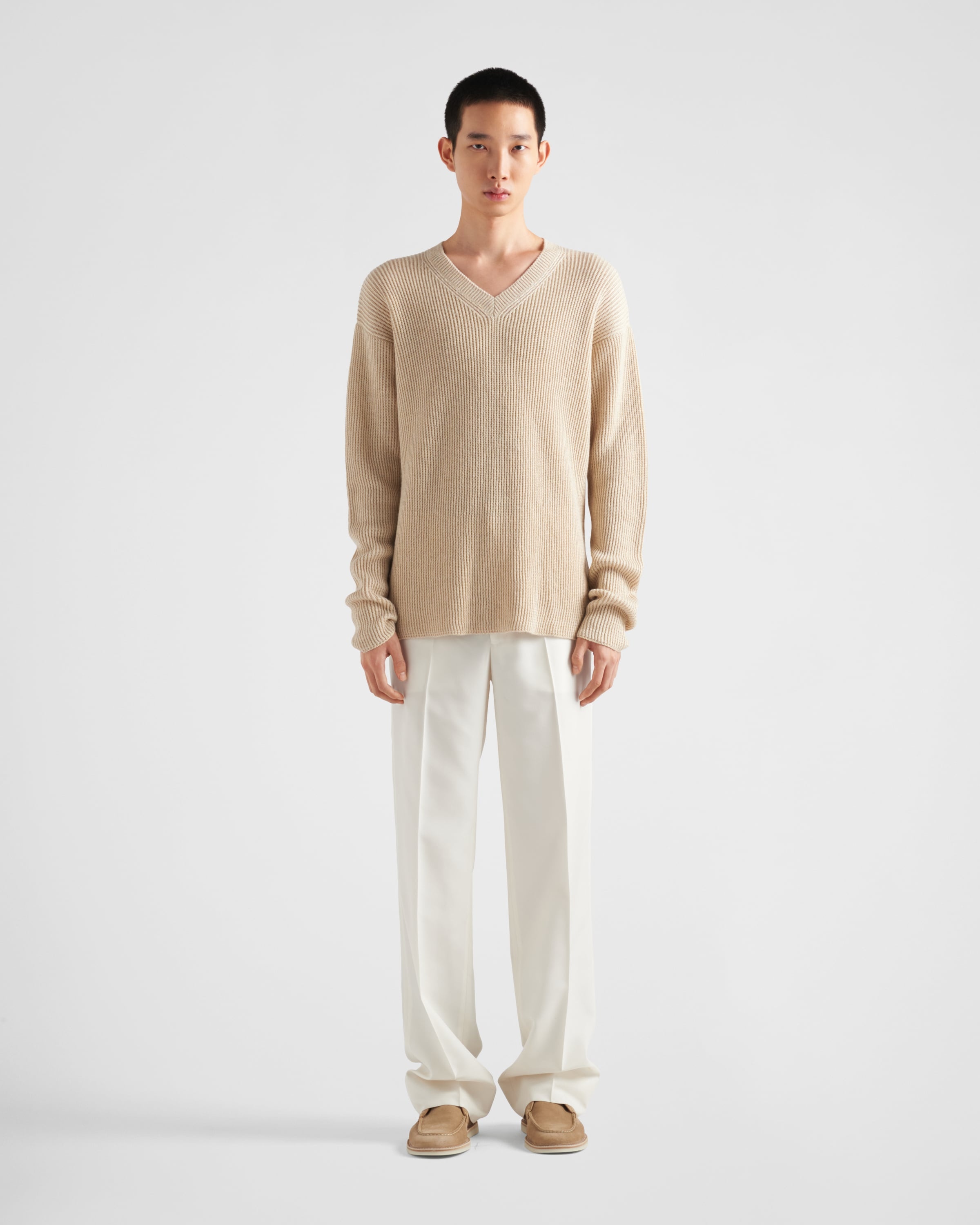 Cashmere and linen V-neck sweater - 2