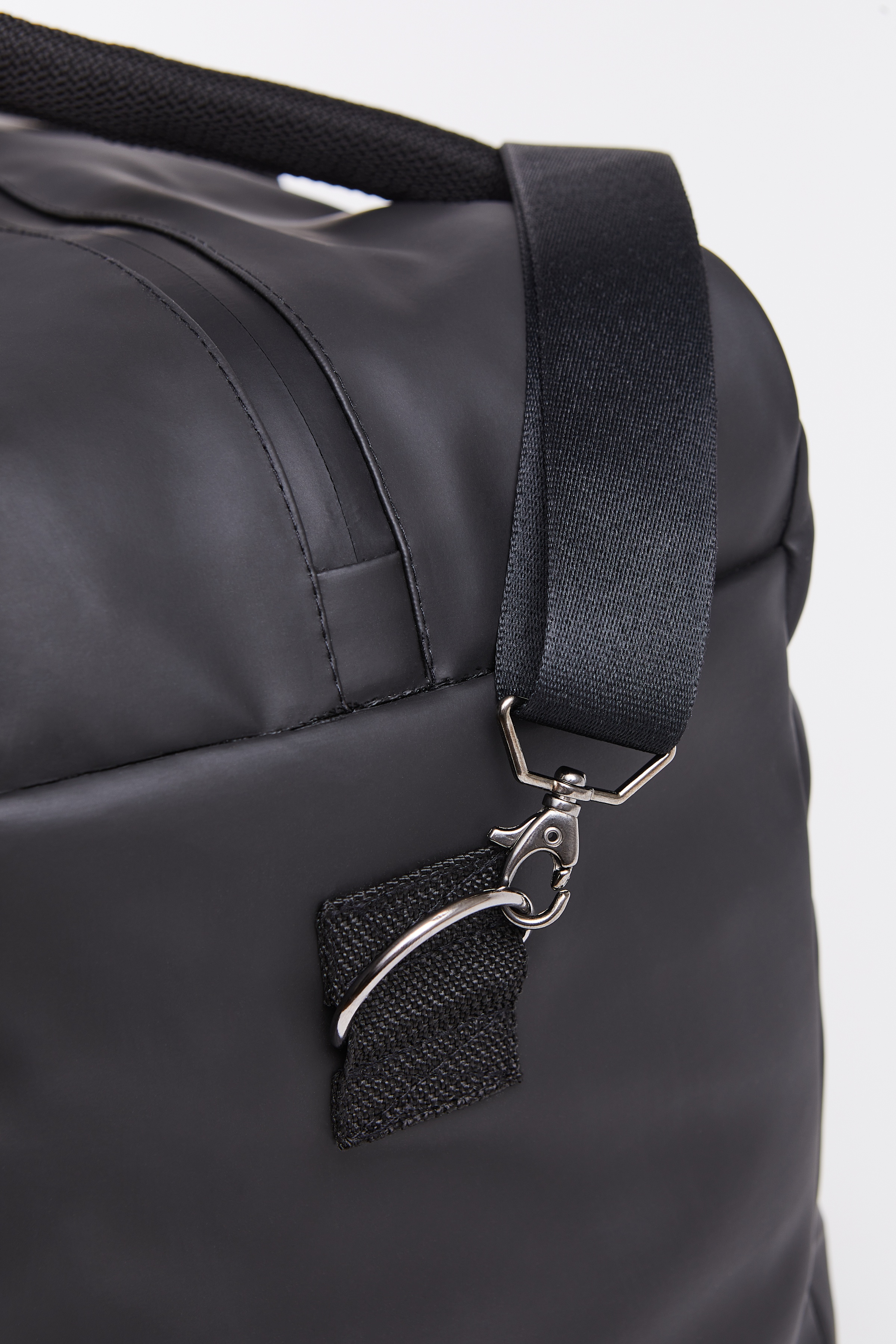Svea Box Bag Black - 5