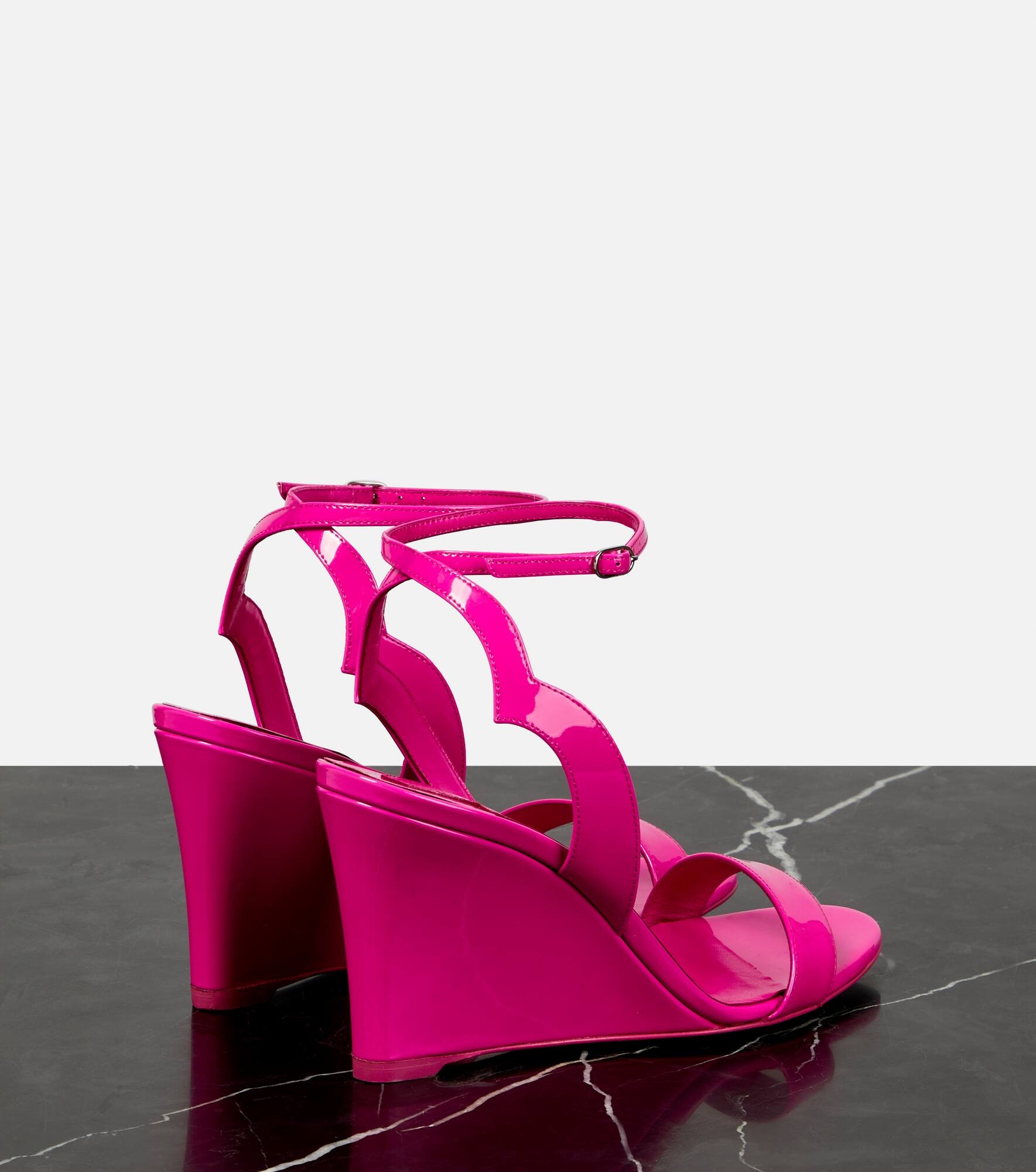 Patent leather wedge sandals - 3