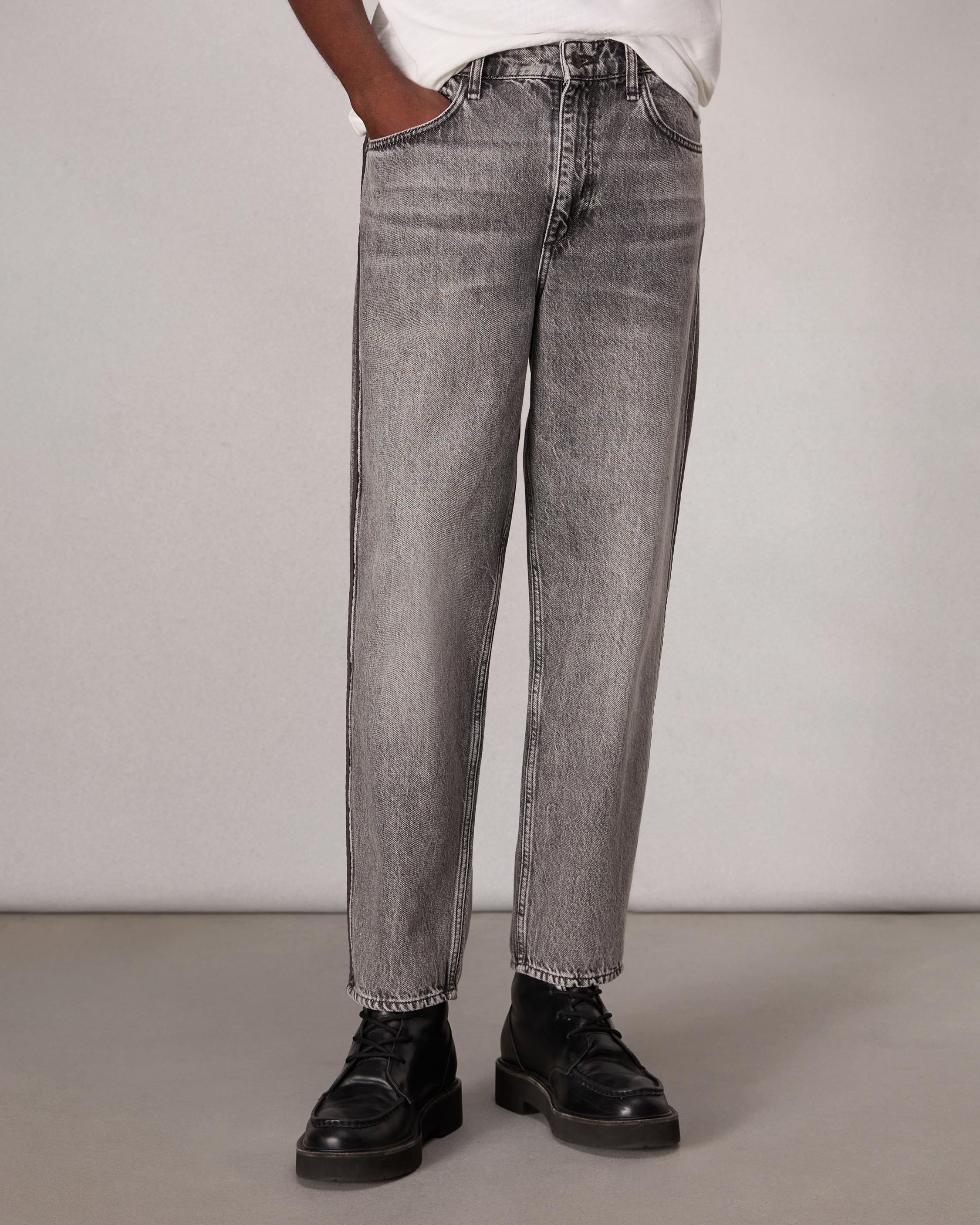 rbTAPER Fit Jean
Authentic Rigid Denim - 5