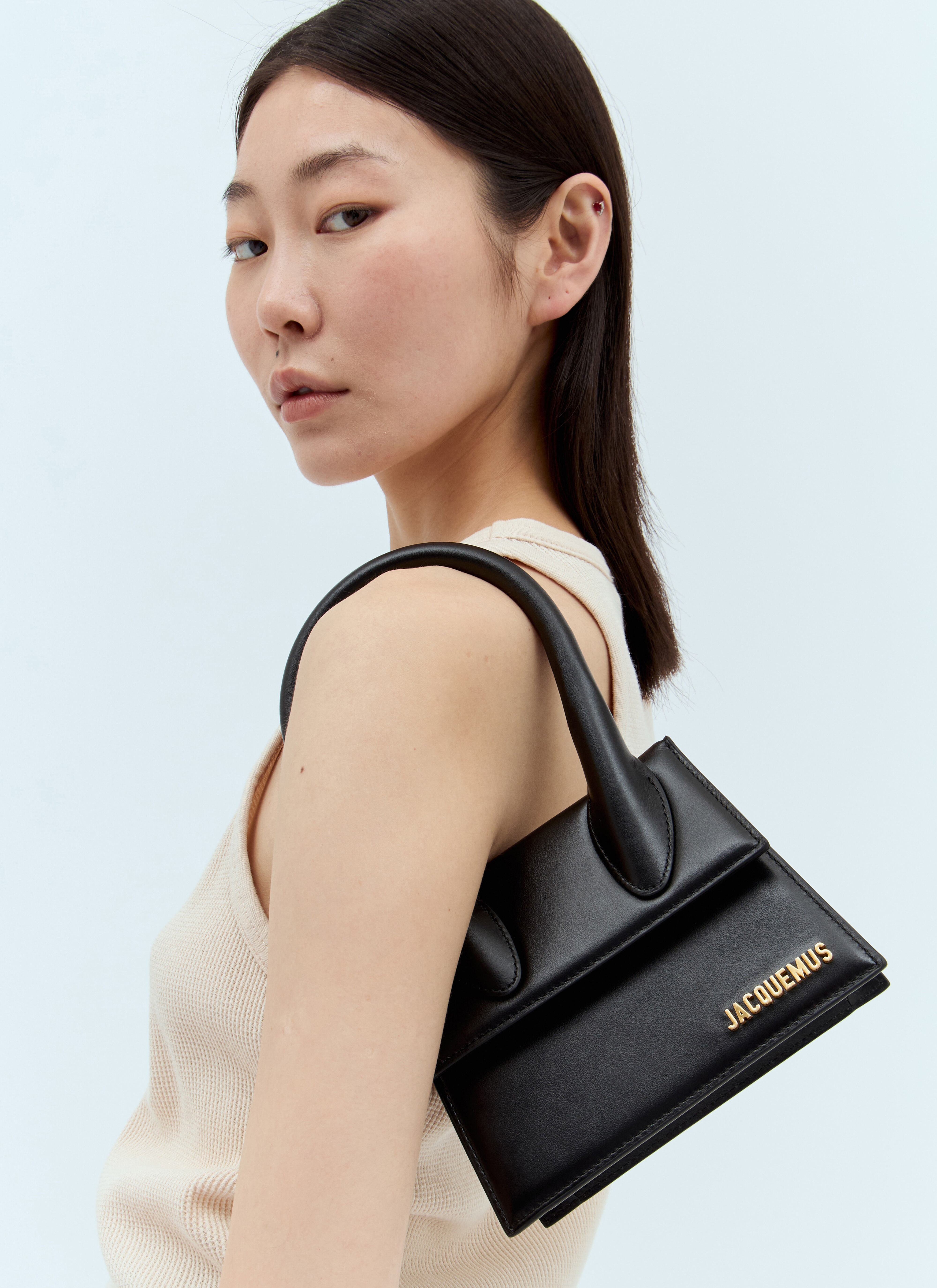 Le Chiquito Moyen Shoulder Bag - 4