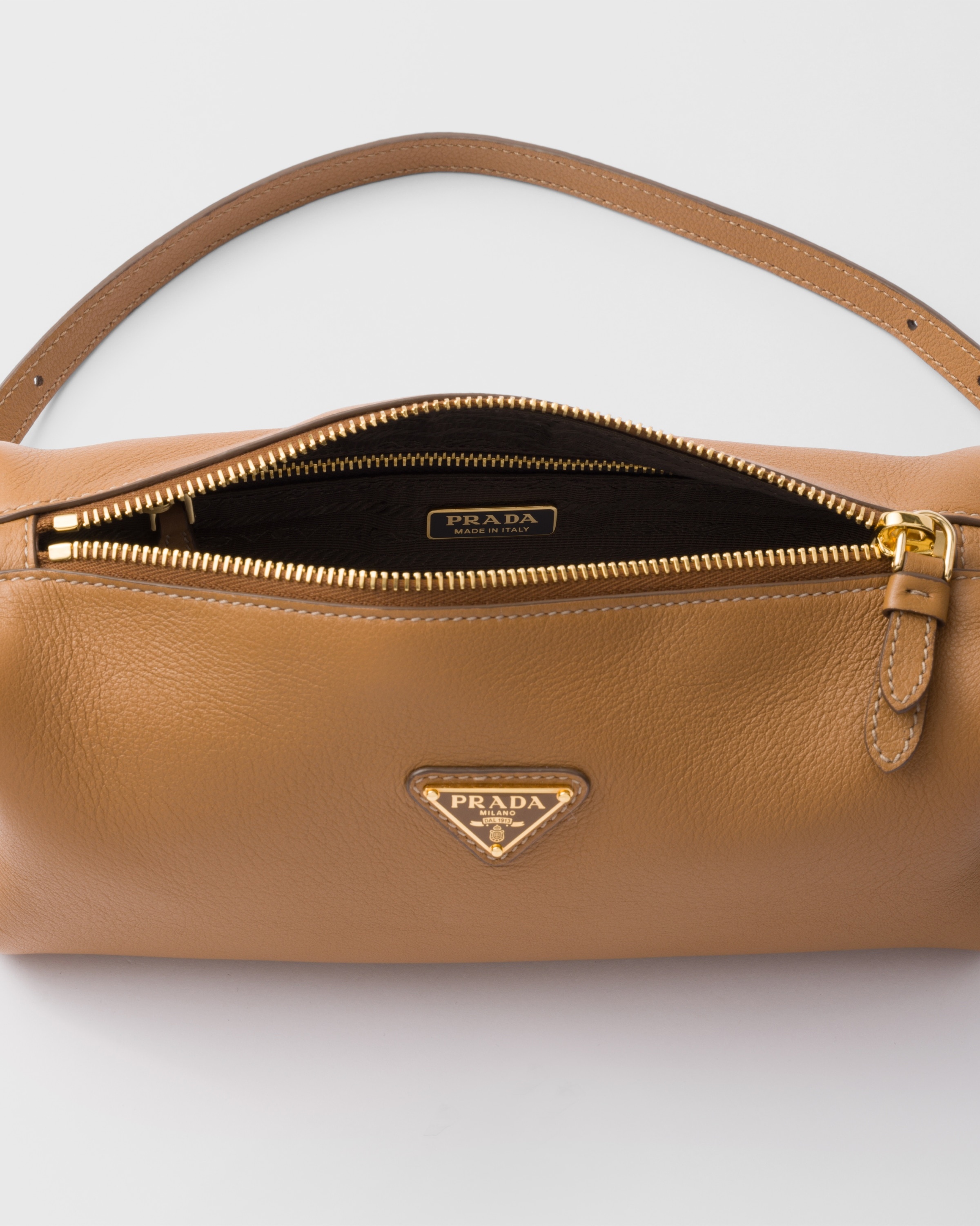 Leather pouch - 5