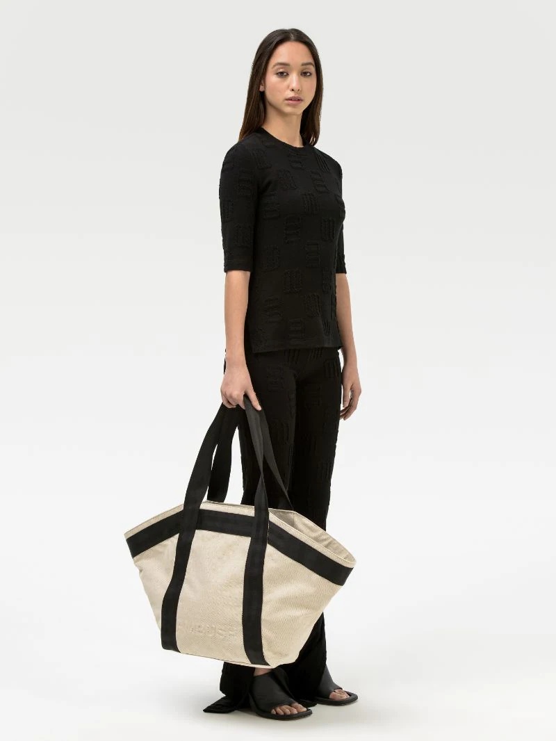 EMBOSS LOGO MEDIUM TOTE - 2