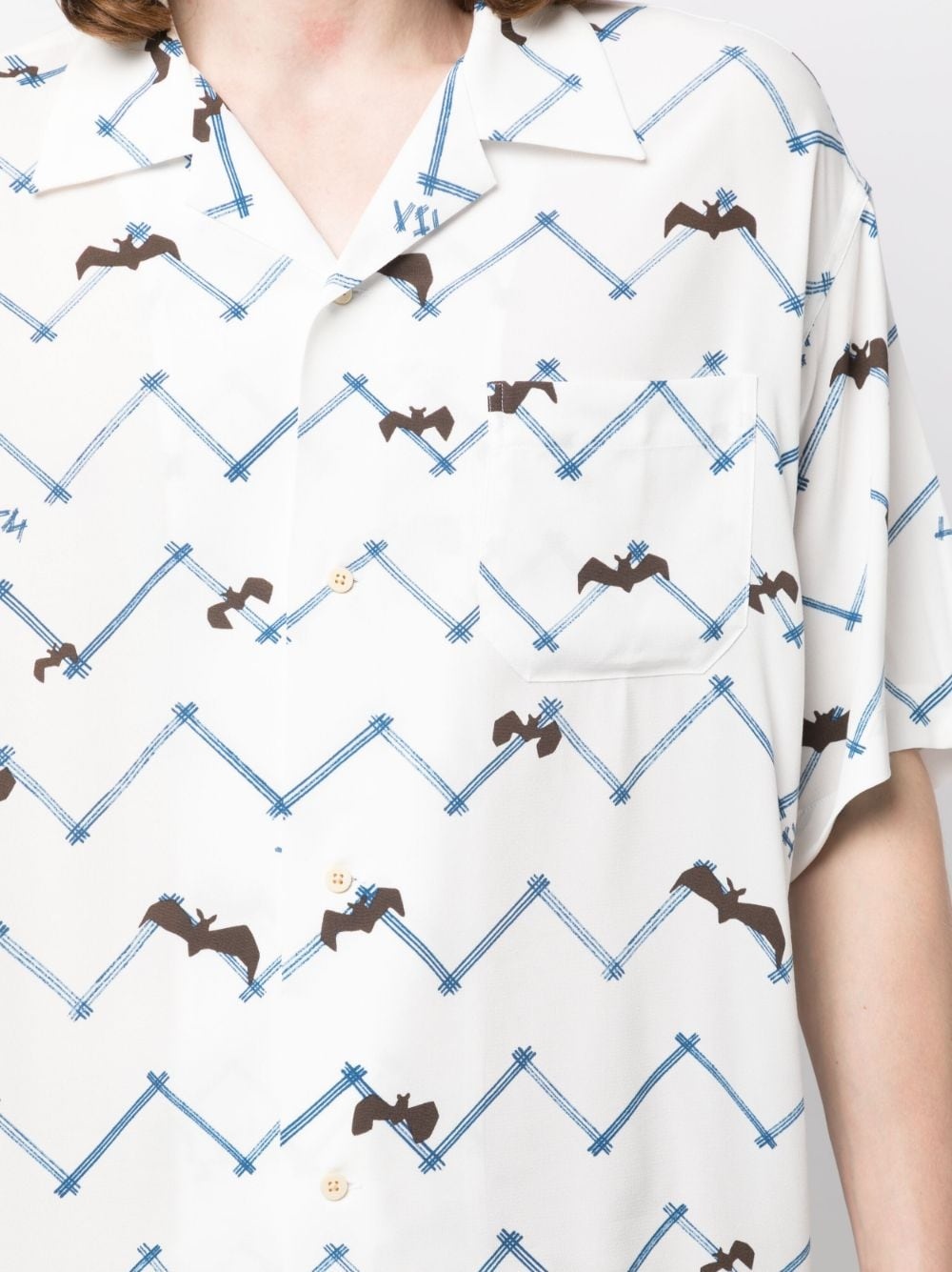 graphic-print short-sleeve shirt - 5