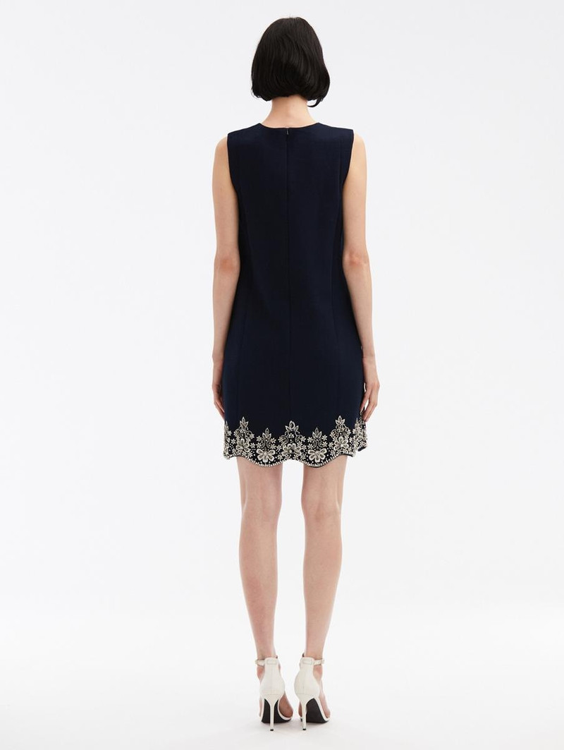 Oscar de la Renta SLEEVELESS CRYSTAL SCALLOP SHIFT DRESS outlook