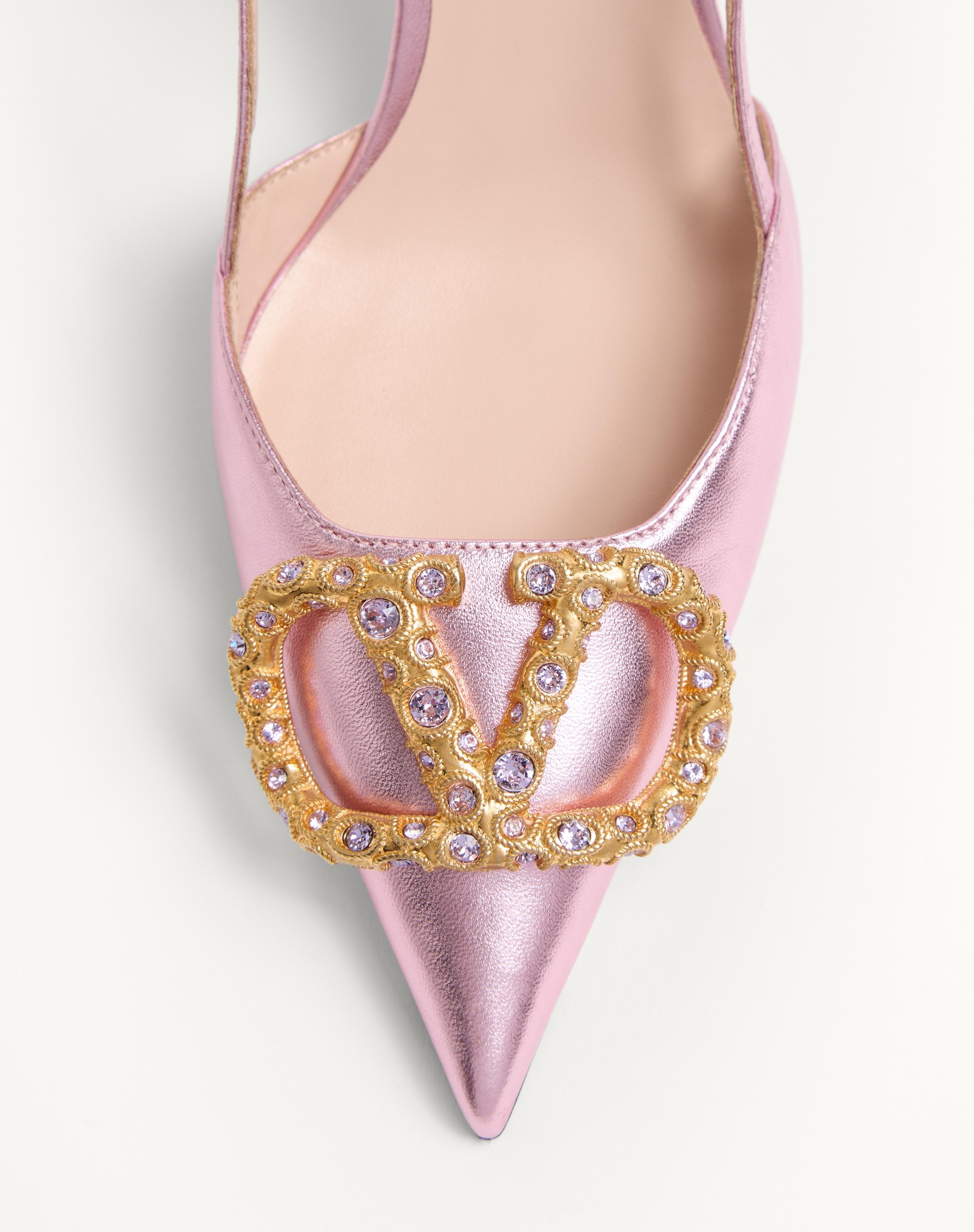 VLOGO SIGNATURE SLINGBACK PUMP IN LAMINATED NAPPA LEATHER 80MM - 6