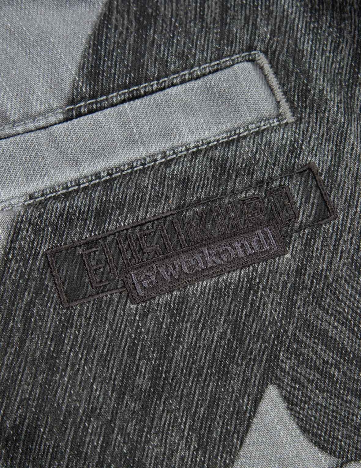 Brushstroke Effect Washed Denim Shorts - 16