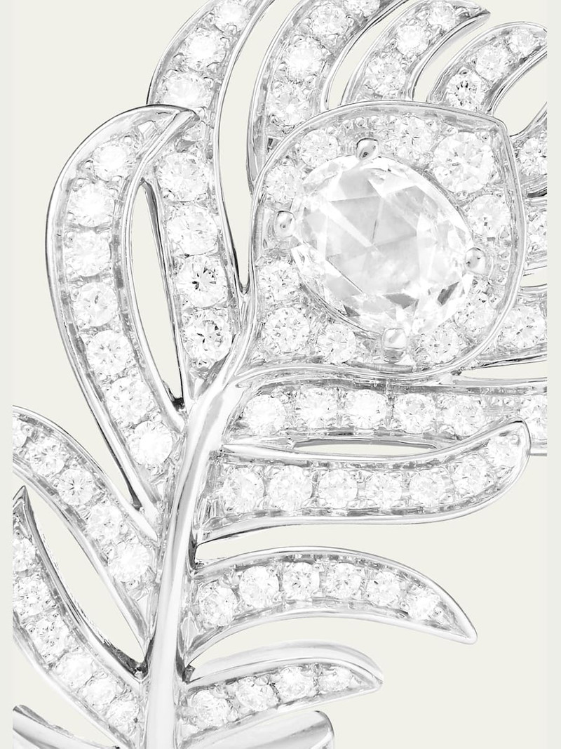 Boucheron Small 18K White Gold Plum de Paon Feather Ring with Diamonds outlook