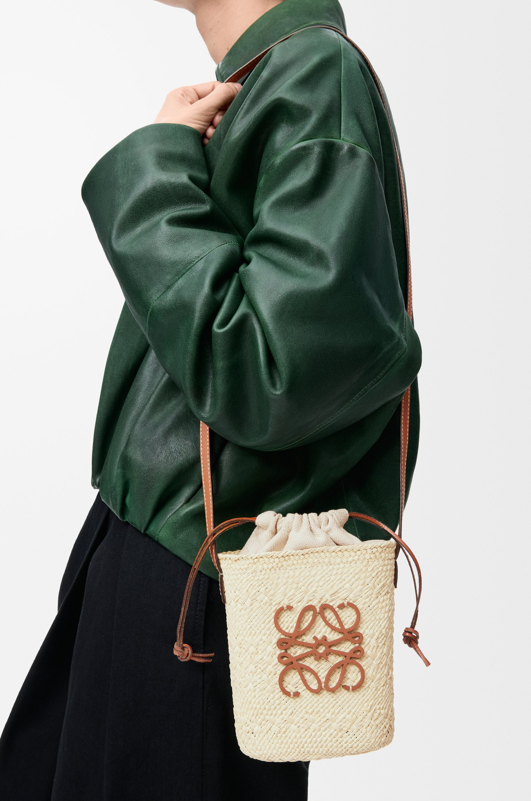 Square pocket in iraca palm and calfskin - 3