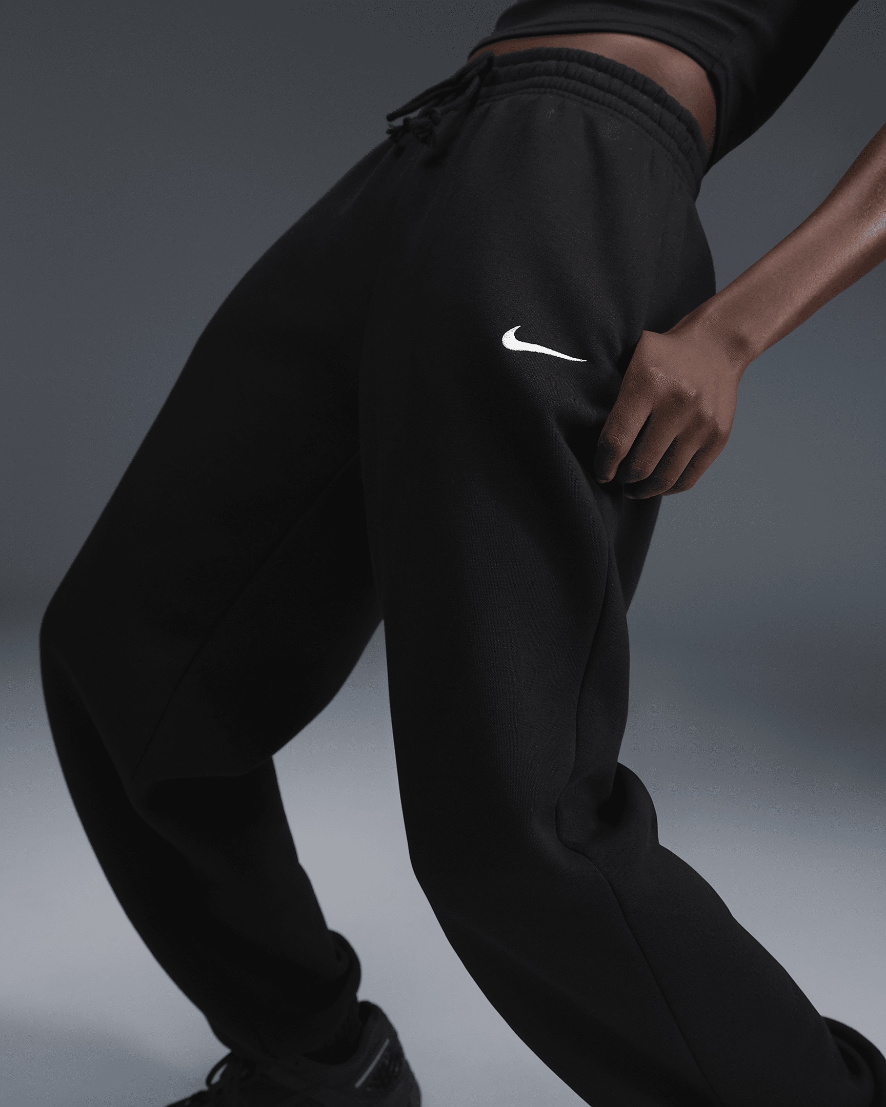 Nike Sportswear Phoenix Fleece Women's High-Waisted Oversized Sweatpants - 3