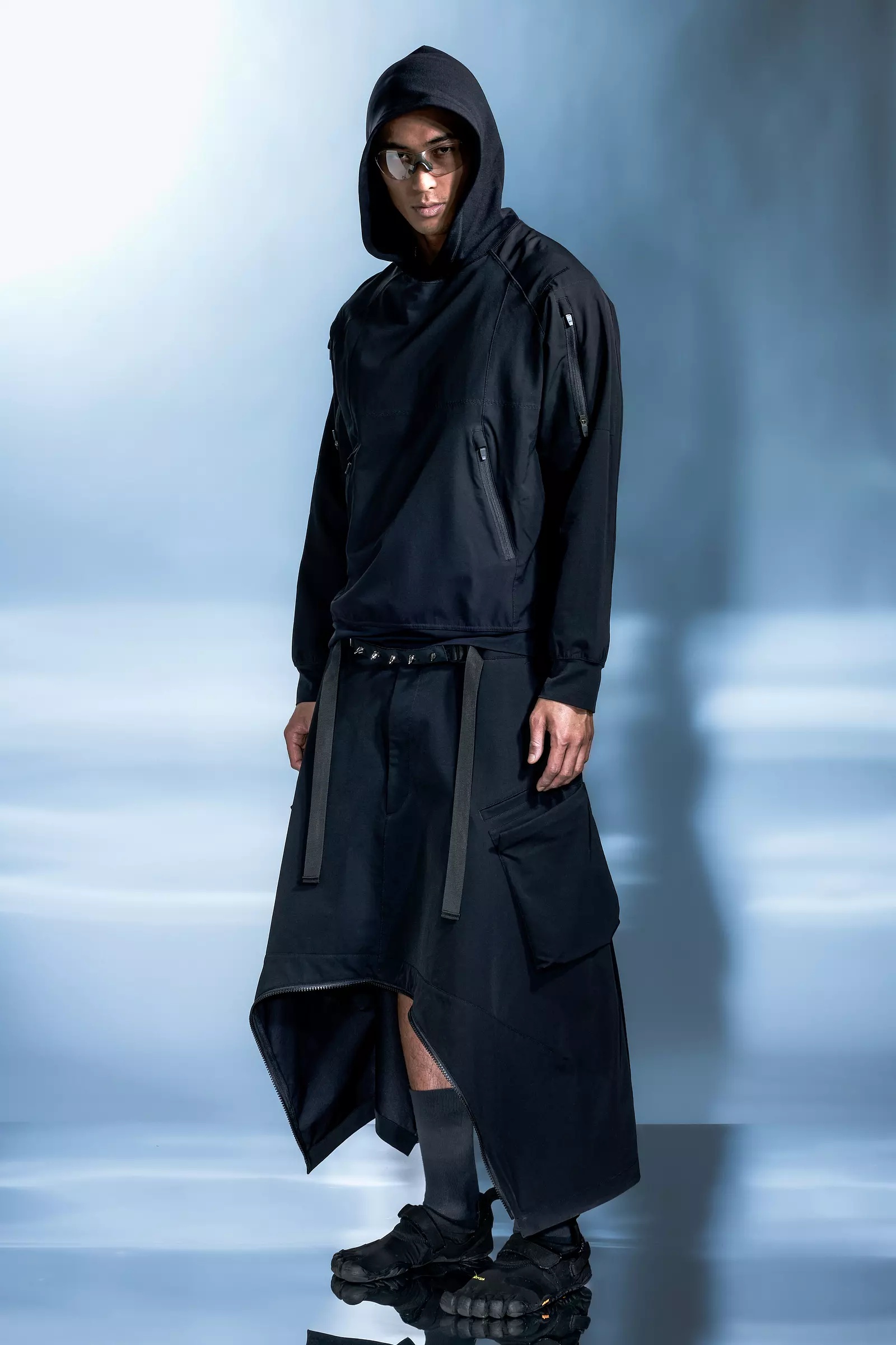 S21-DS schoeller® Dryskin™ Hooded Sweatshirt Black - 8