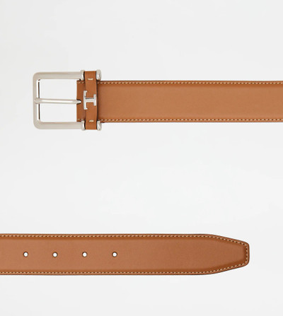 Tod's BELT IN LEATHER - BROWN outlook