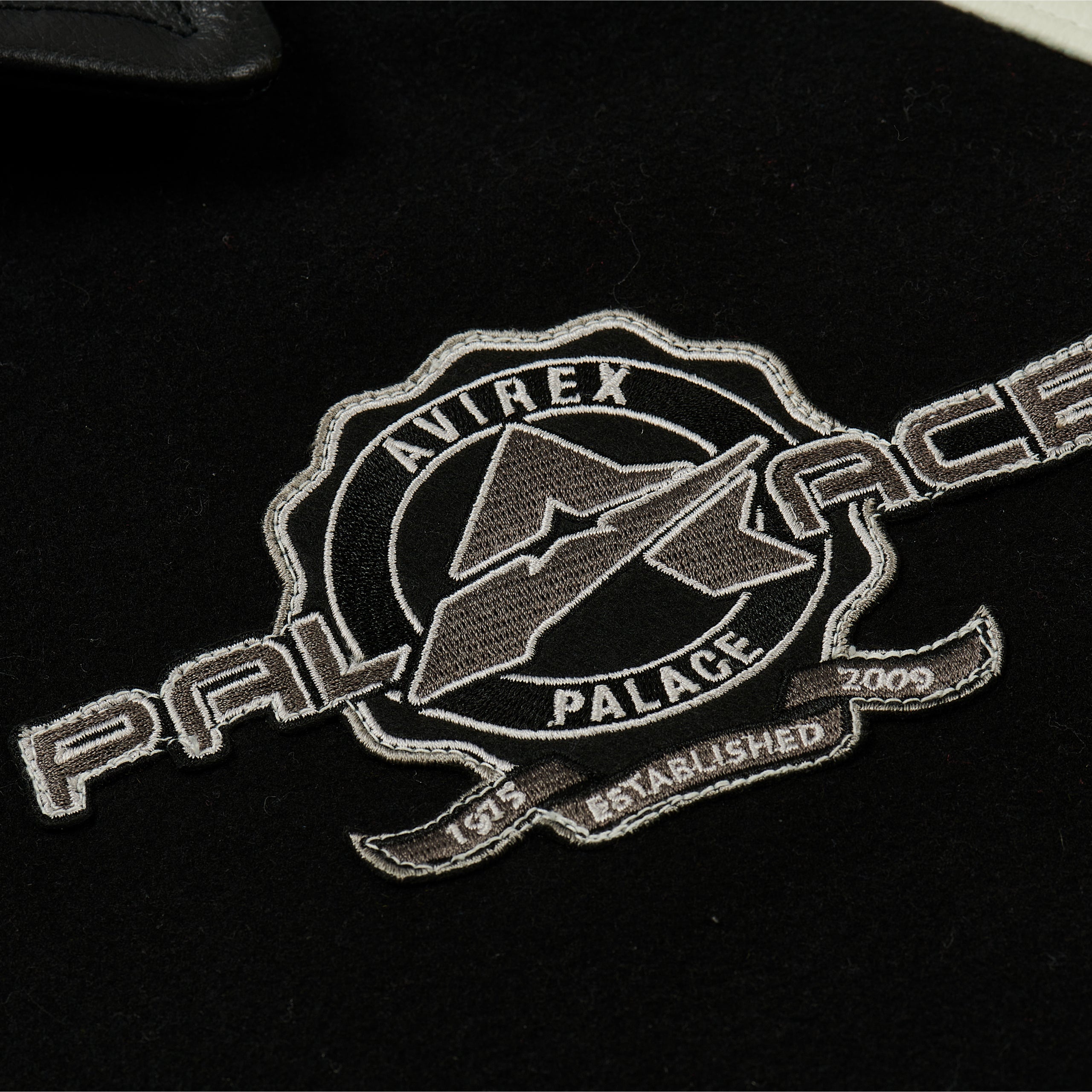 PALACE AVIREX JACKET BLACK - 4