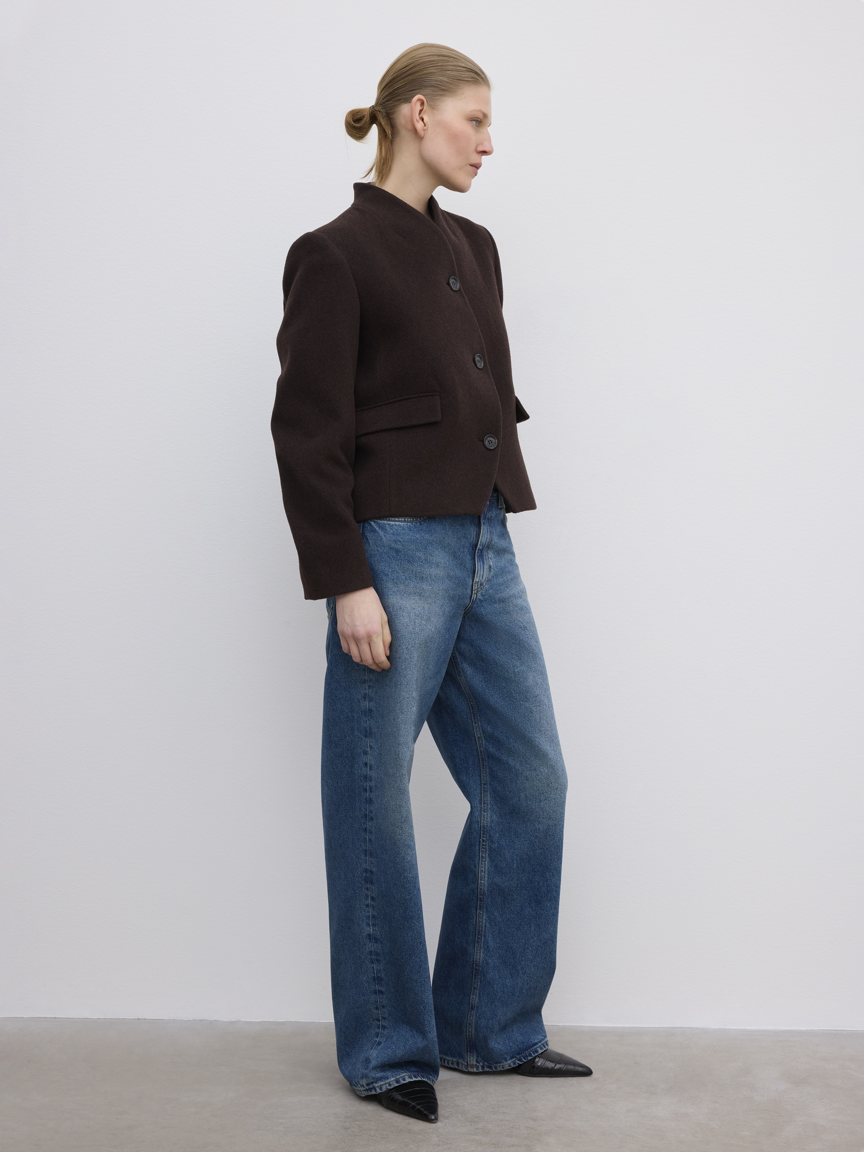Short Curved Jacket - 3