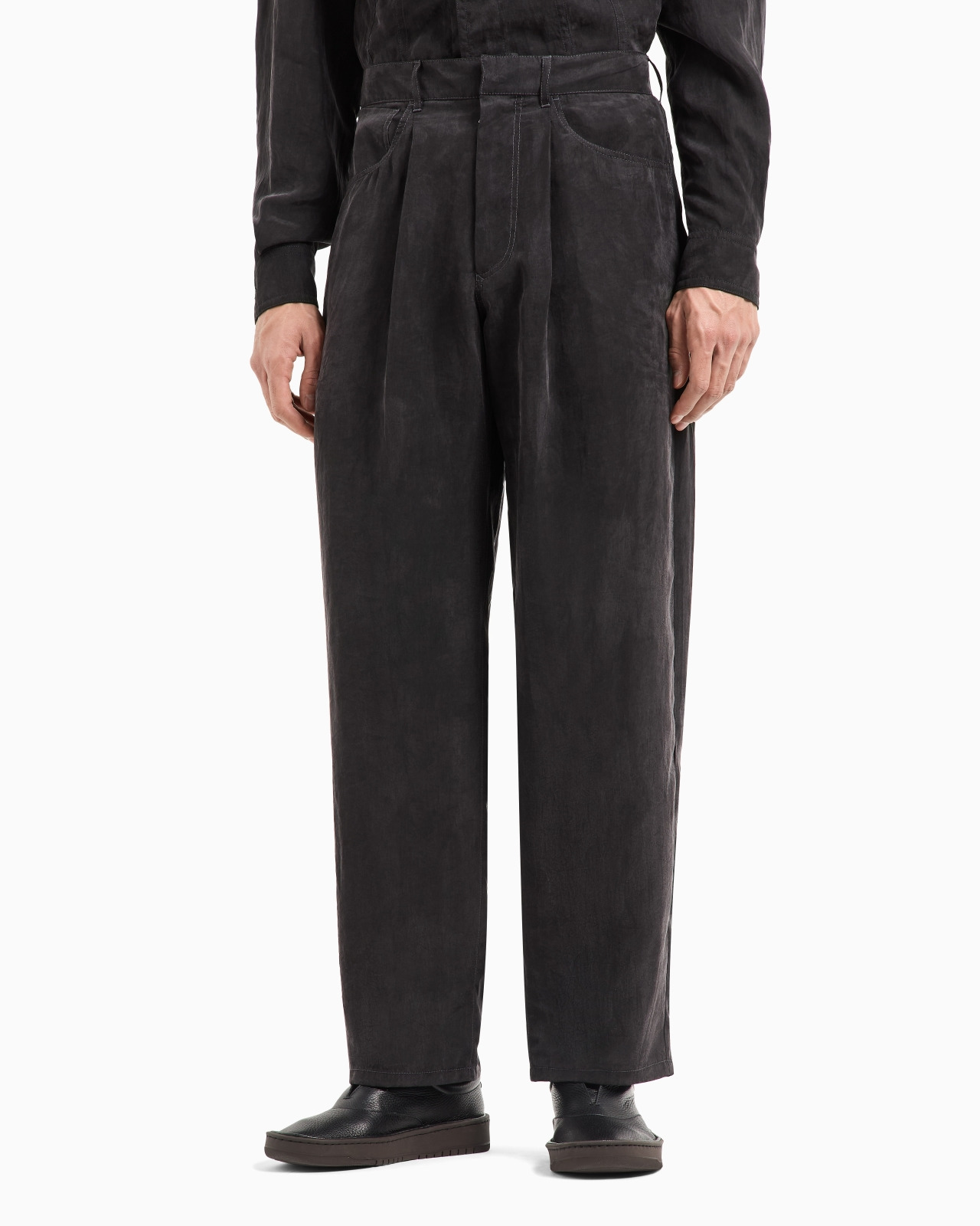 SINGLE-PLEAT TROUSERS IN FADED LYOCELL CANVAS - 4