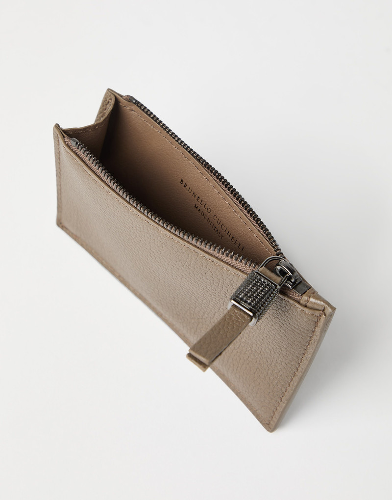 Grained leather card case with shiny zipper pull 3
