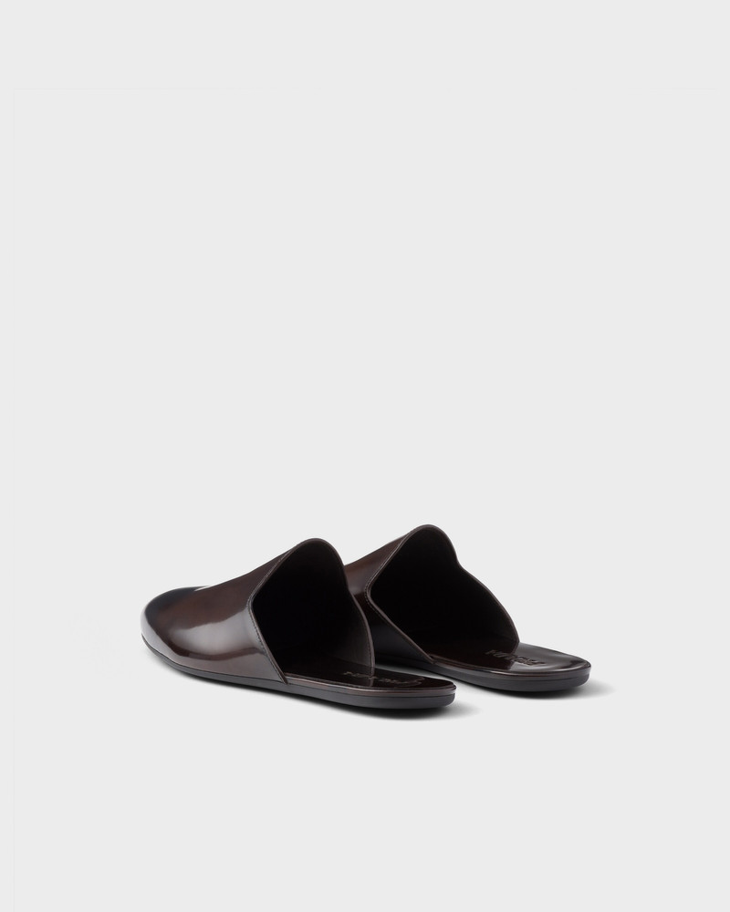 Brushed leather slippers 5