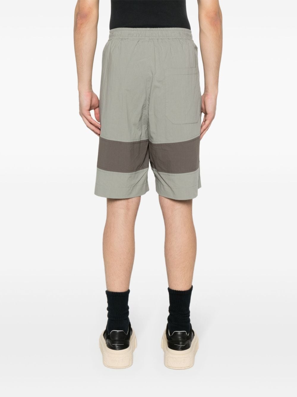colourblock panelled shorts - 4