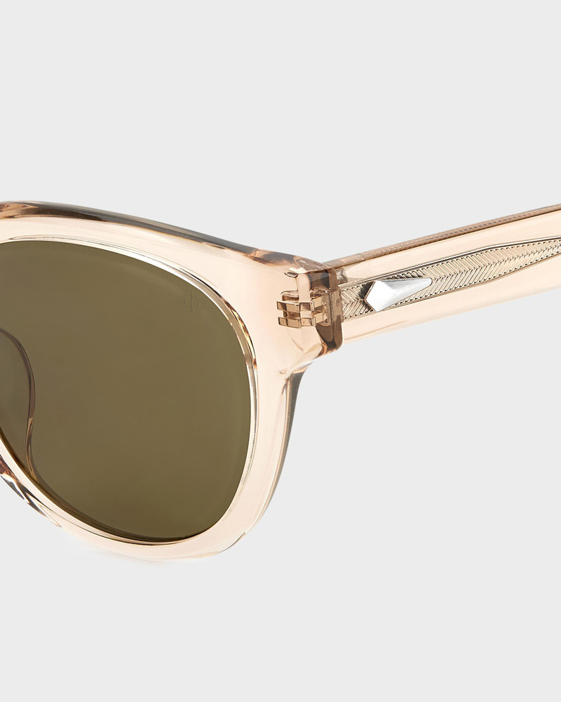 Slayton
Oval Sunglasses 3