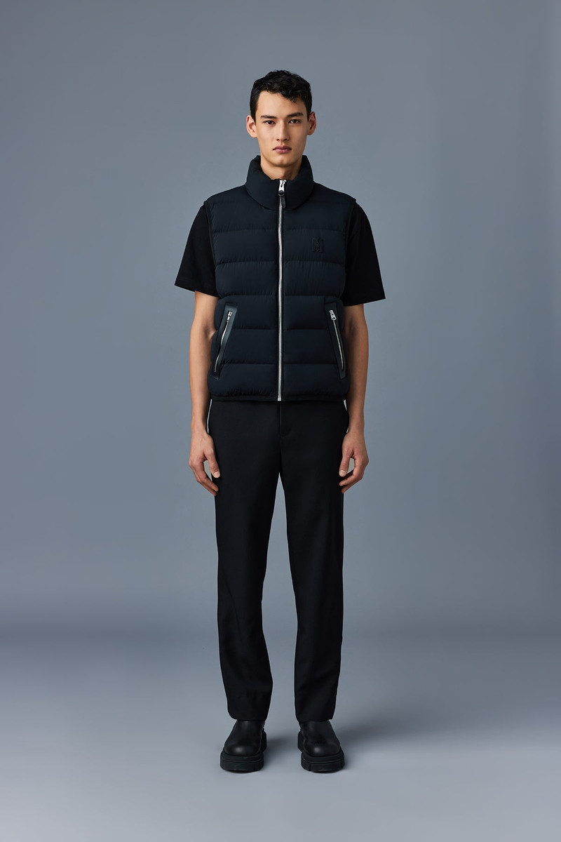 MACKAGE FISHER Agile-360 stretch light down vest with stand collar outlook