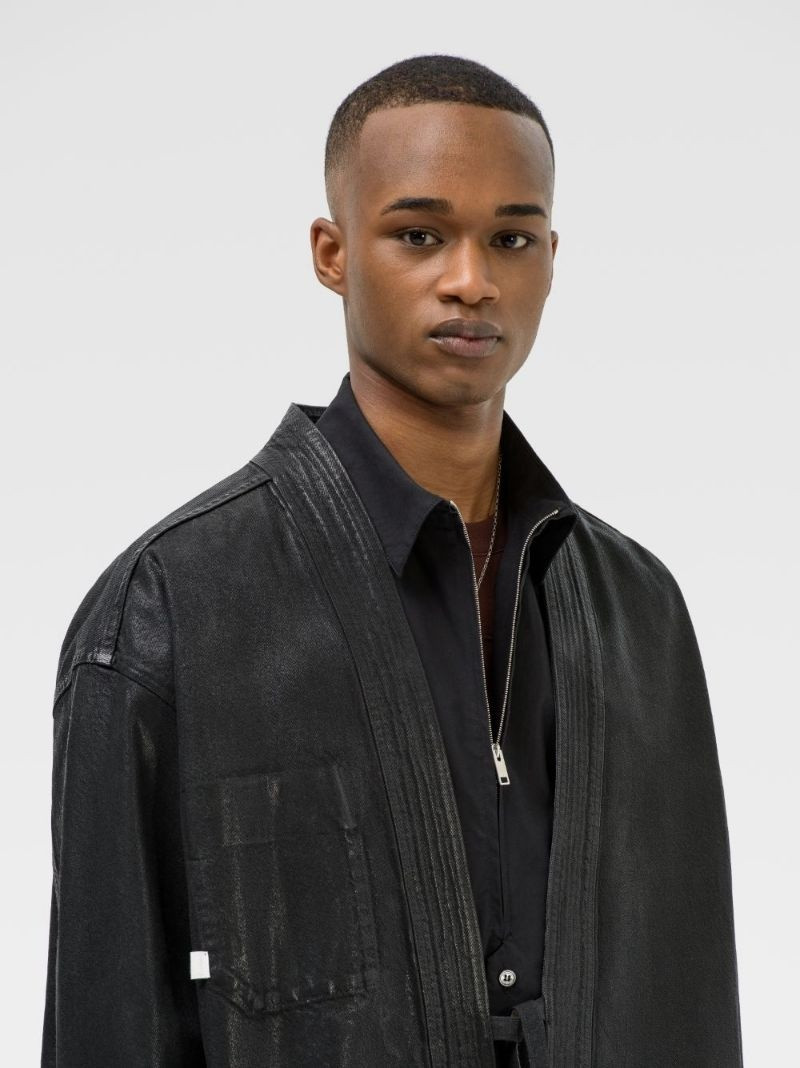 tie-fastening shirt 7