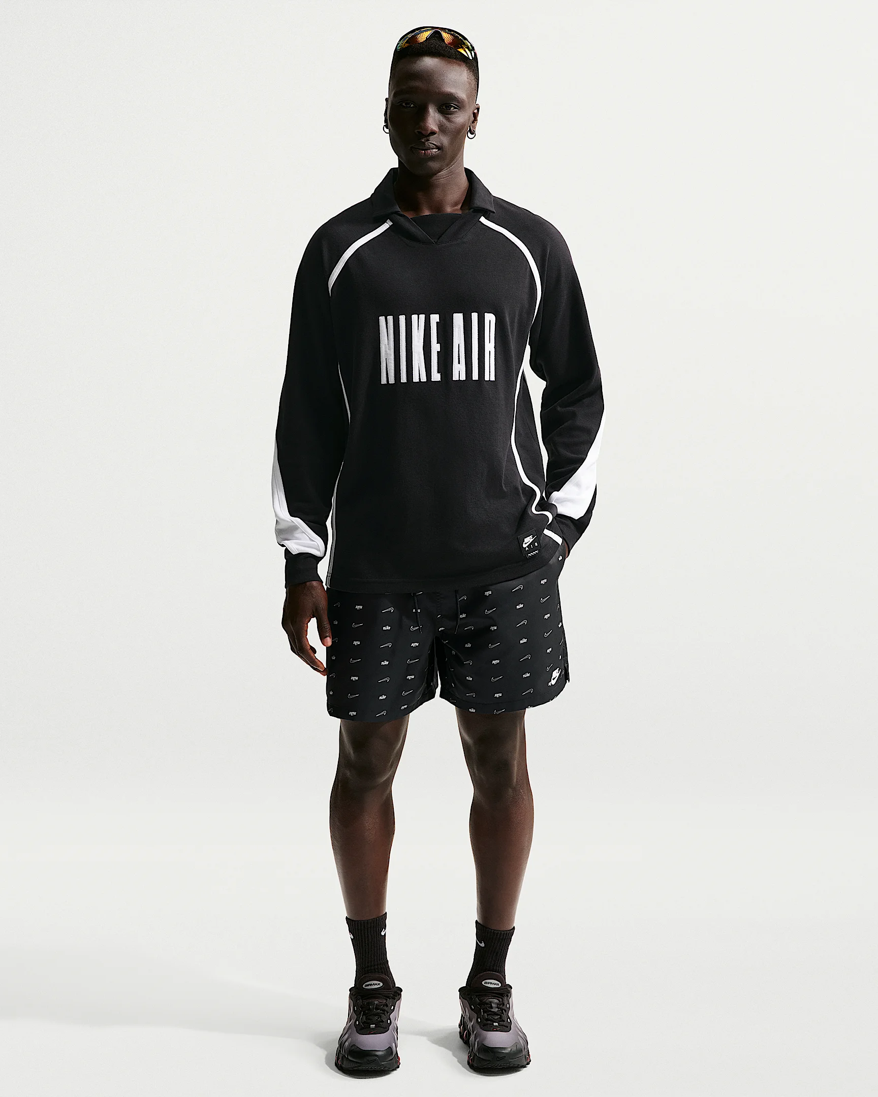 Nike Sportswear Club Men's Woven Flow Shorts - 1