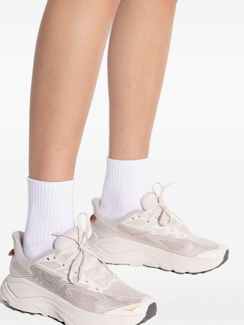 Challenger 8 logo-embroidered sneakers 6