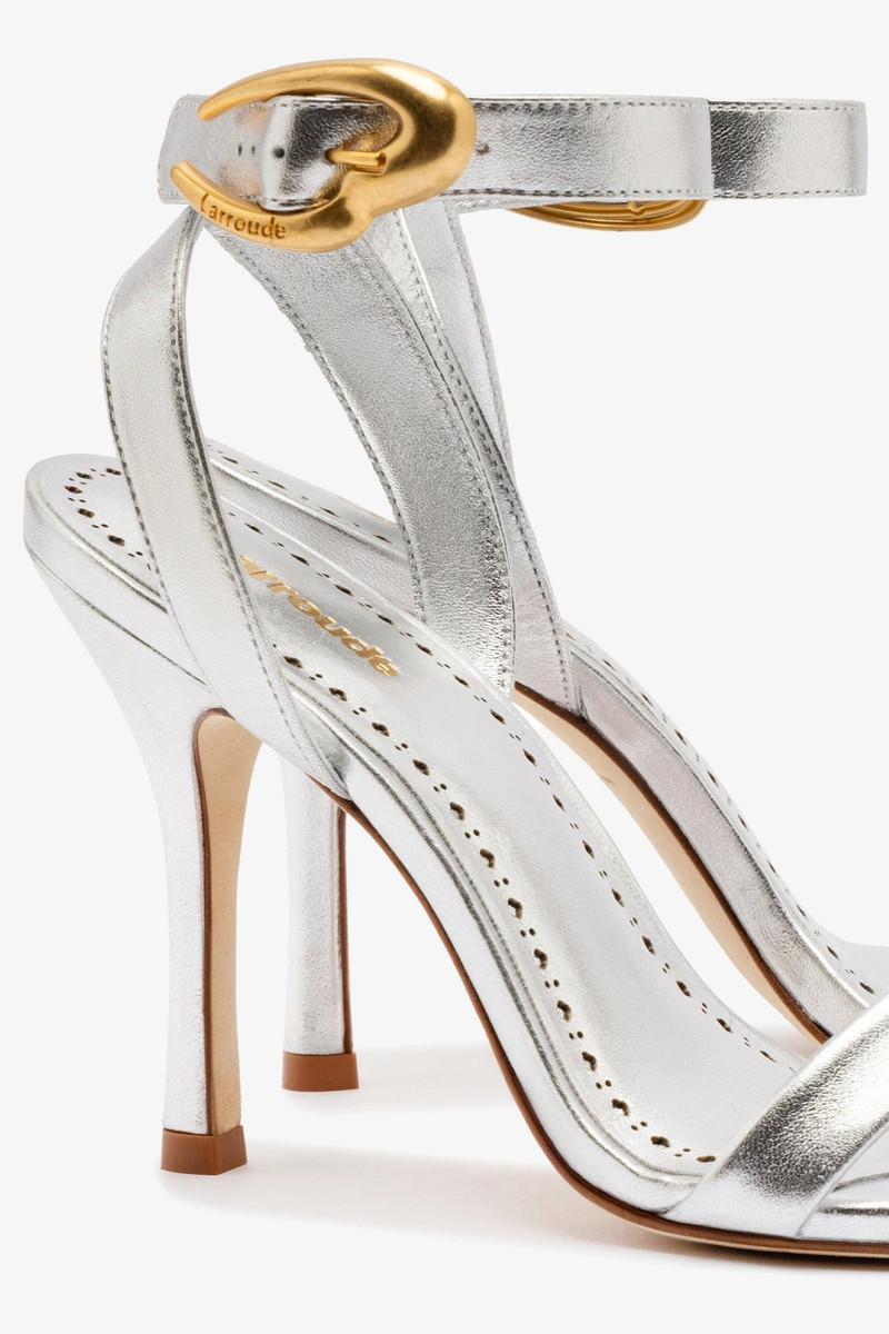 Verona Sandal In Silver Metallic Leather 4