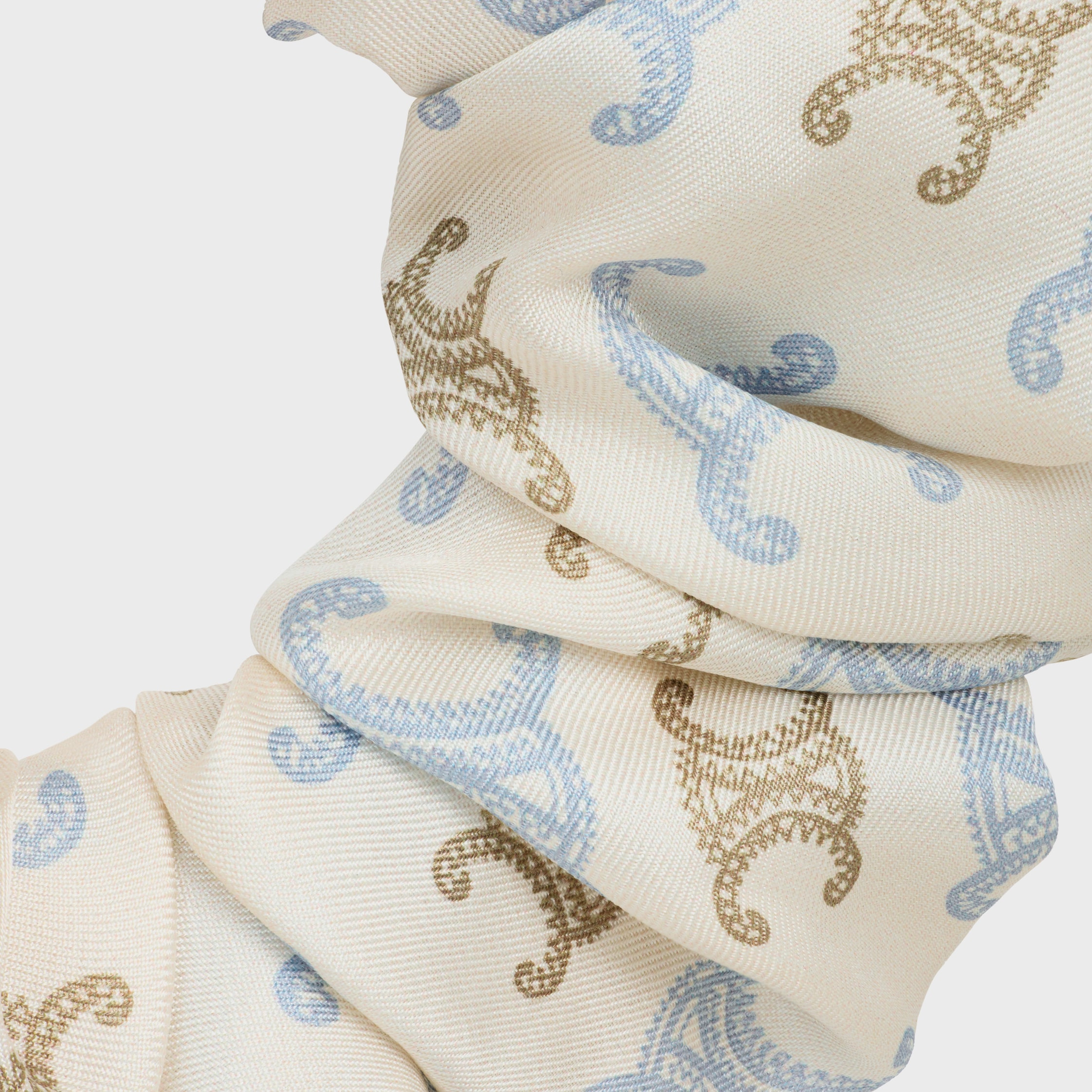 Celine Triomphe Couture Scrunchy in silk and Brass with Gold Finish - 3