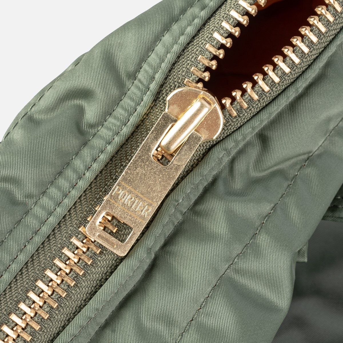 POR-HEL-GRN Porter - Yoshida & Co. - Tanker 2Way Helmet Bag - Sage Green - 7