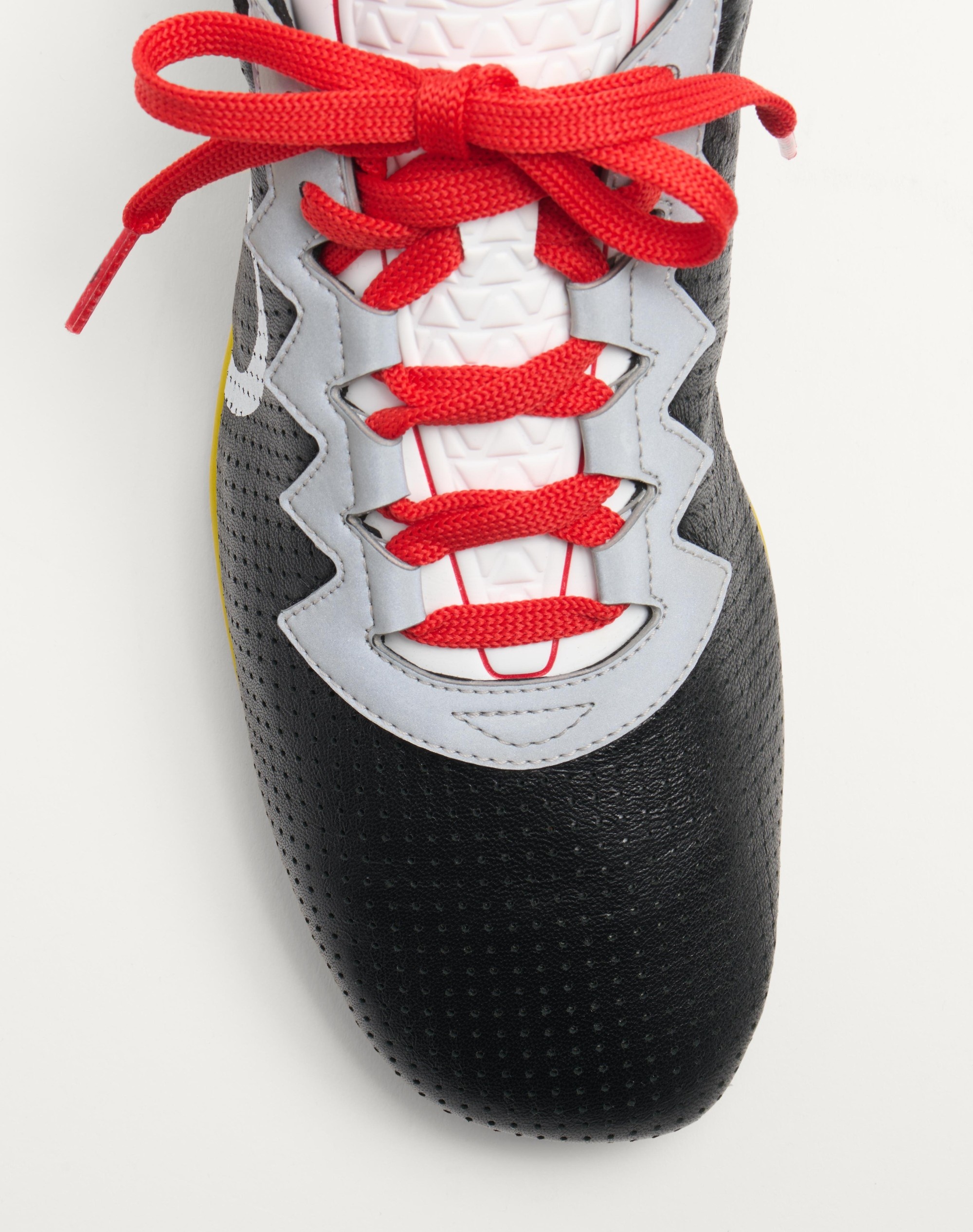 【VALENTINO】 CHROMATHON SNEAKER IN PERFORATED NAPPA Valentino Garavani Chromathon Sneakers in Perforated Nappa