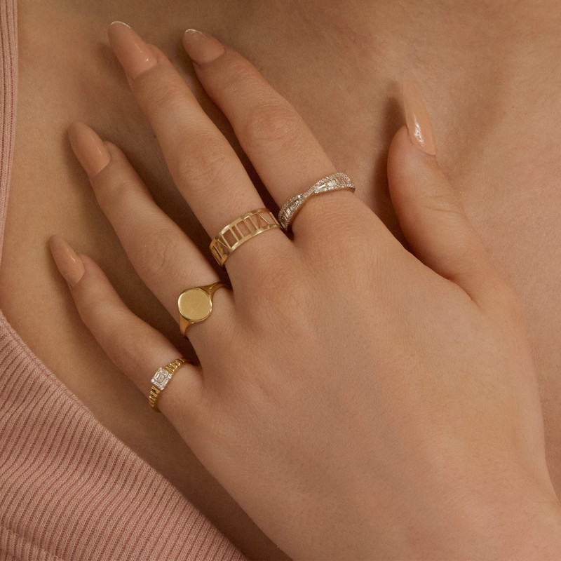 Roman Numeral Ring 5