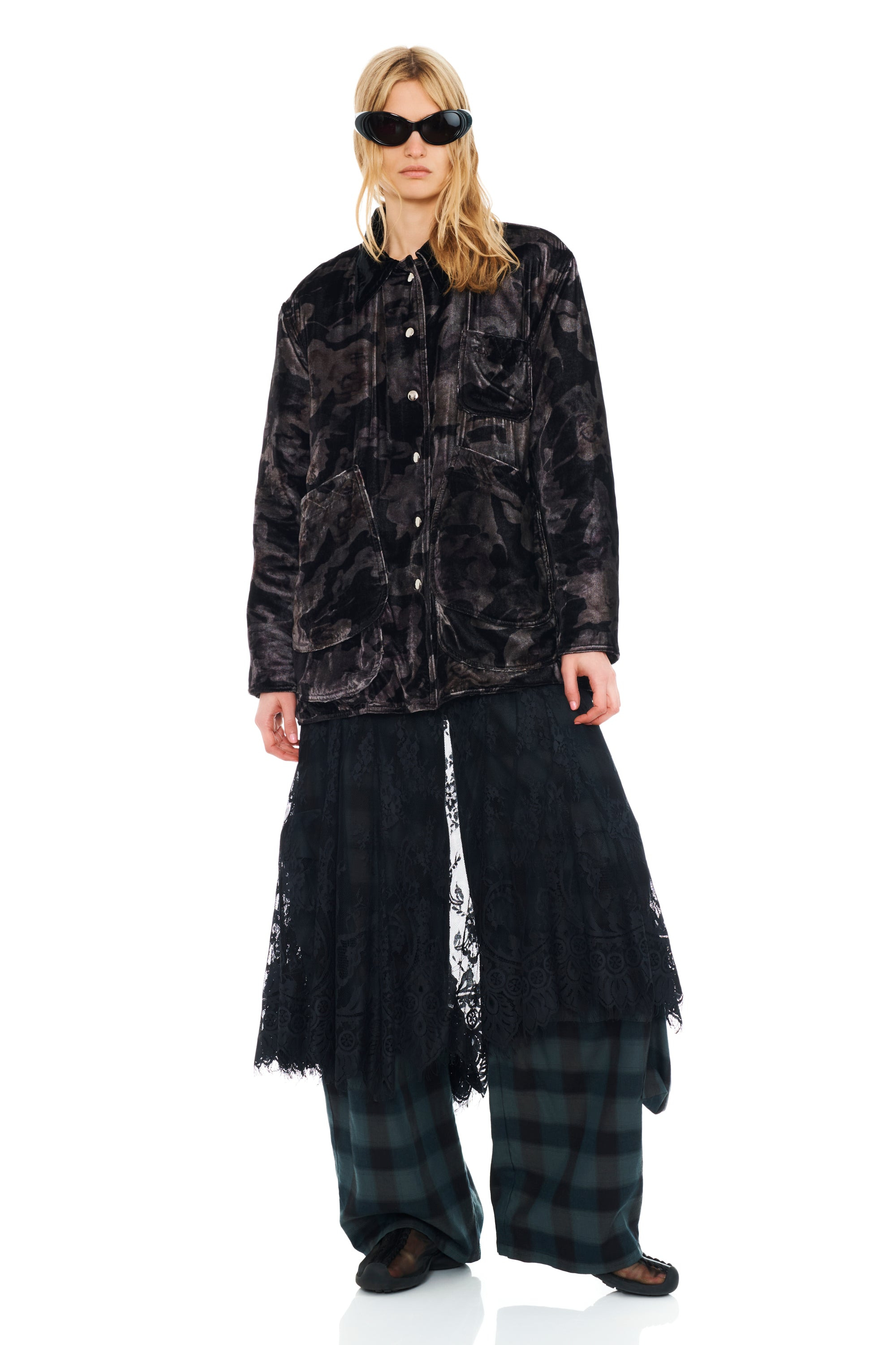 BLACK WATERCOLOR ROSES STABLE JACKET - 2