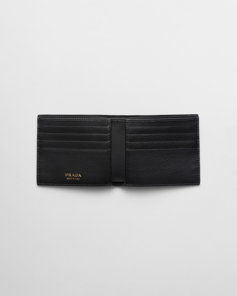 Prada Leather wallet outlook