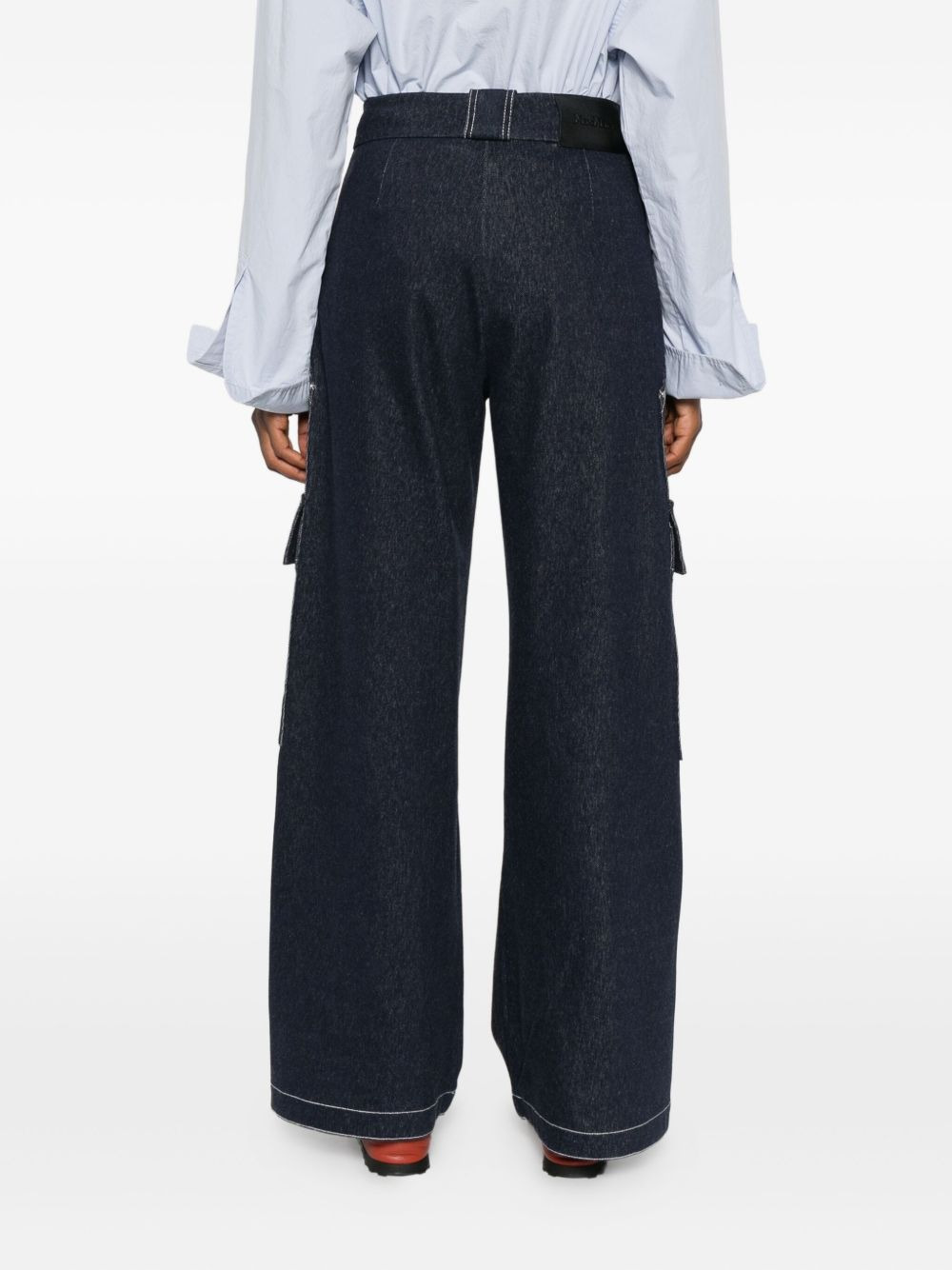 contrast-stitch cargo jeans - 4