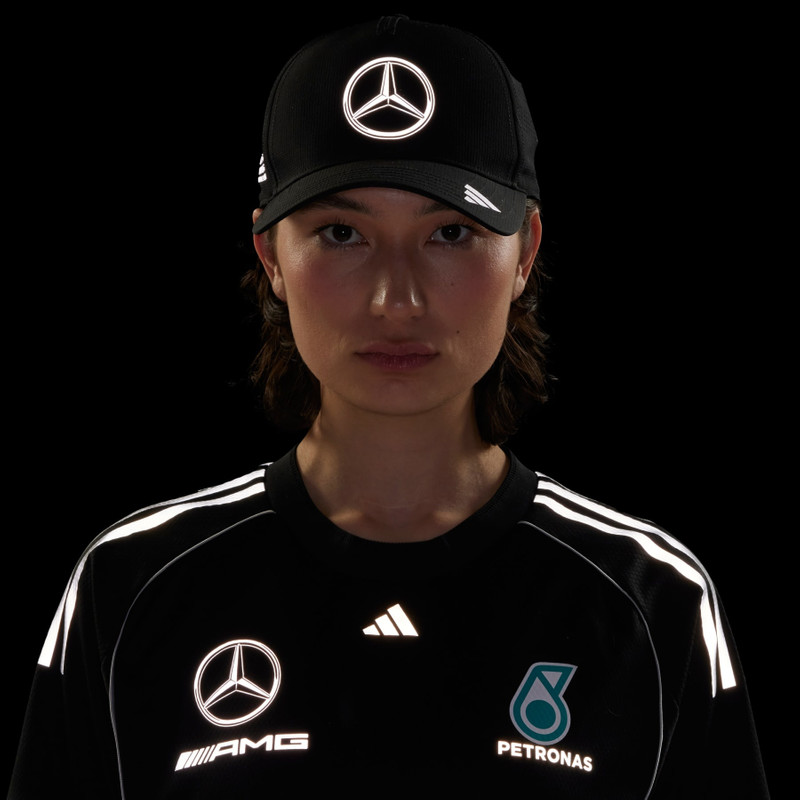 MERCEDES - AMG PETRONAS FORMULA ONE TEAM MECHANICS CLIMACOOL TRUCKER CAP 6