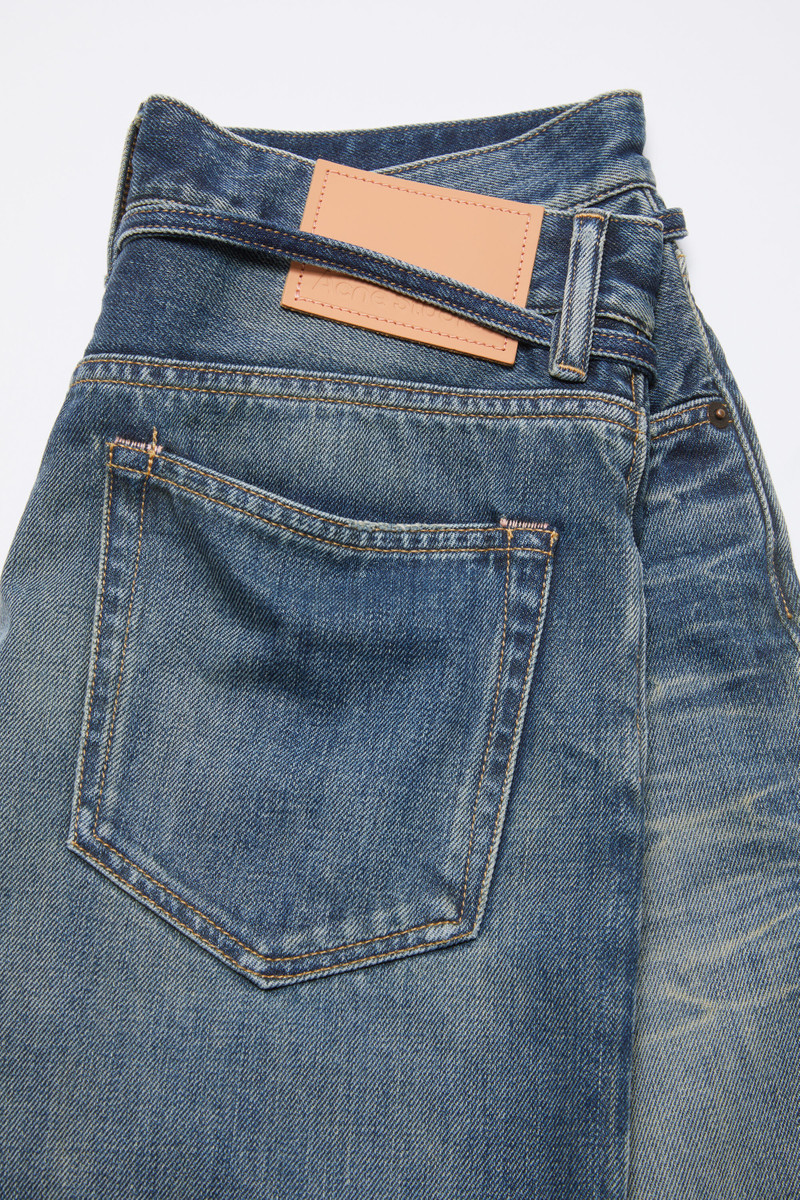 Loose fit denim shorts - Mid Blue 6