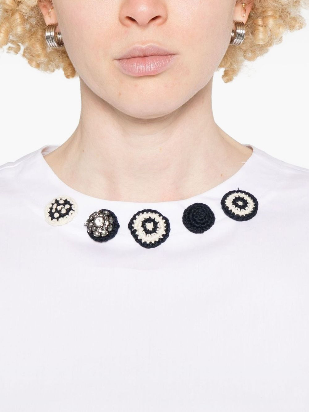 embellished-neckline T-shirt - 2