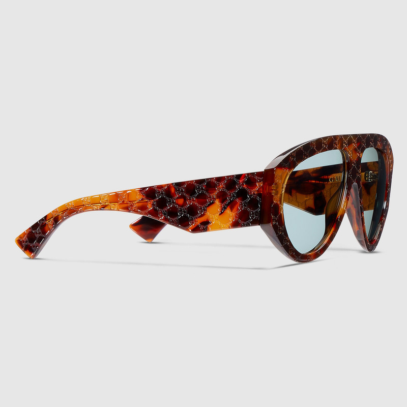 GUCCI Mask frame sunglasses outlook