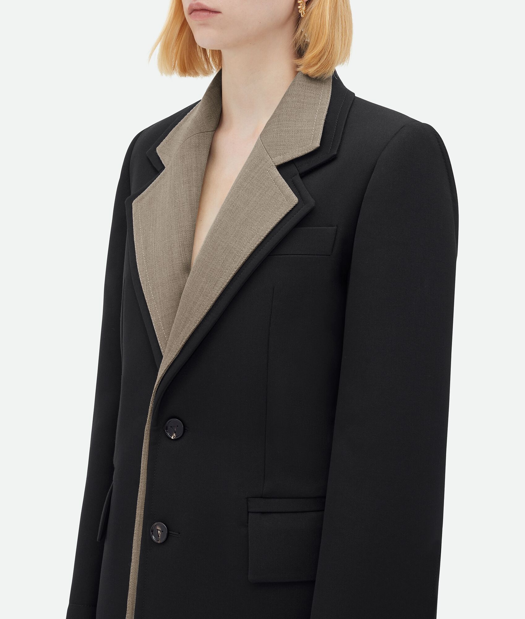 Curved Sleeves Wool Jacket With Contrasting Collar - 5