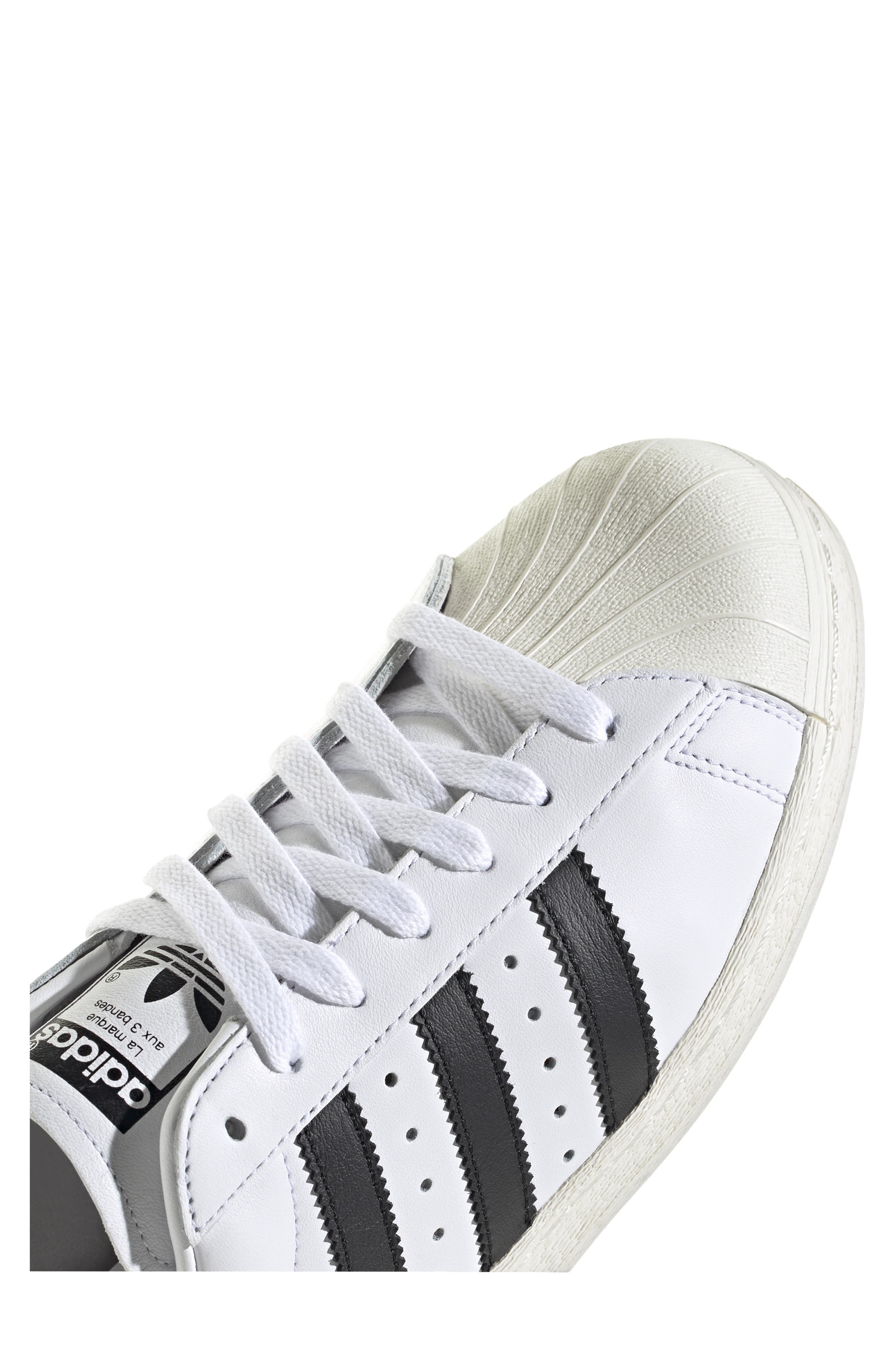 adidas Superstar '82 Low Top Sneaker in Ftwwht/cbl at Nordstrom - 9
