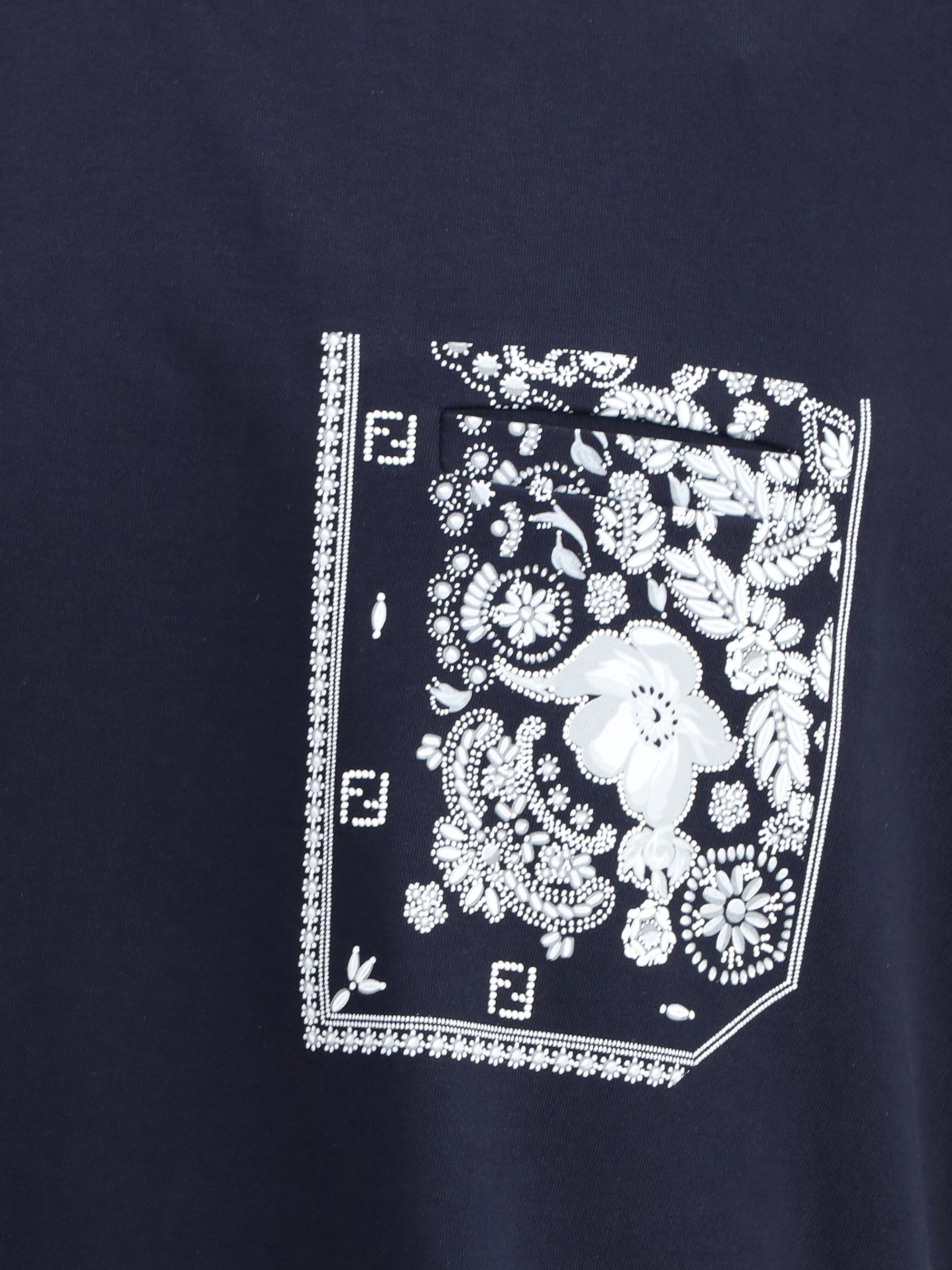 Fendi Men T-Shirt With Bandana Print Pocket - 3