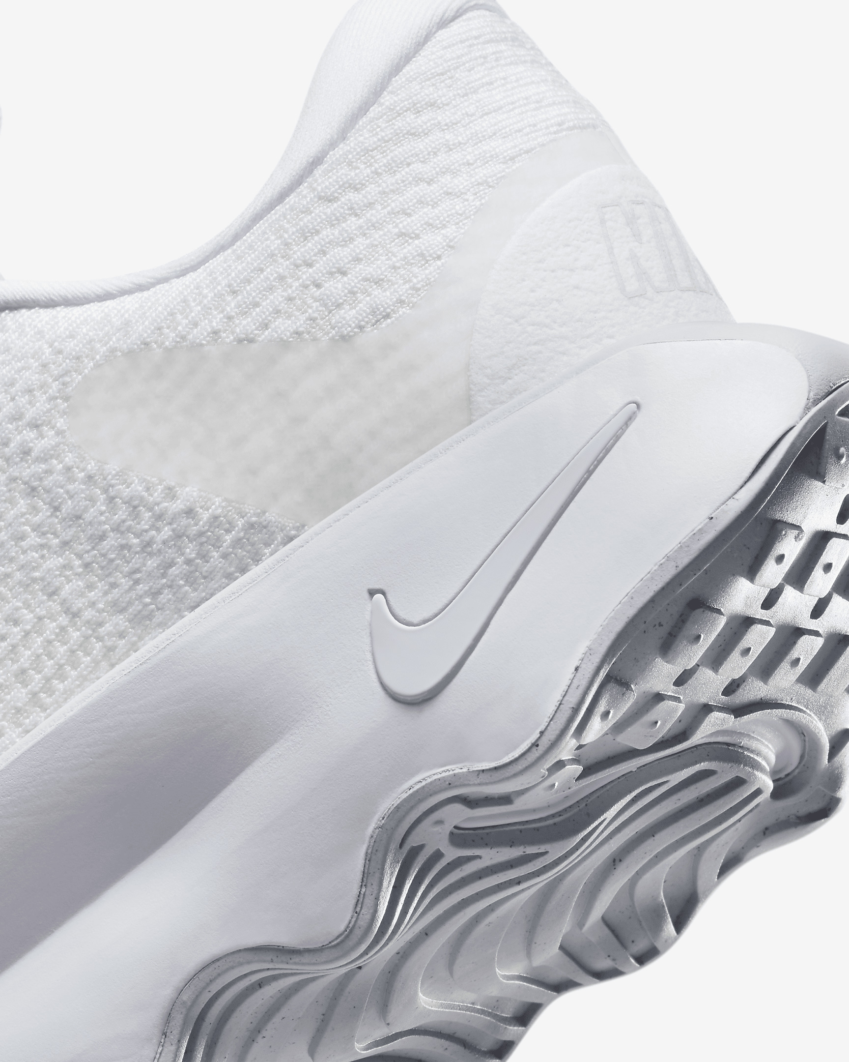 Nike Motiva Women's Walking Shoes - 8