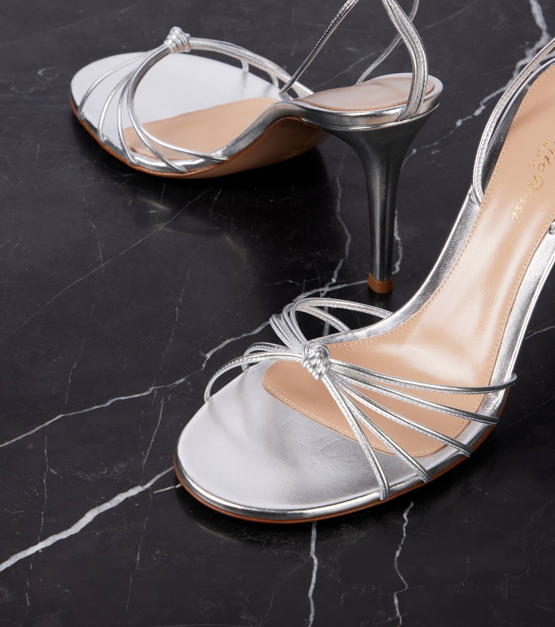 Metallic leather sandals - 5