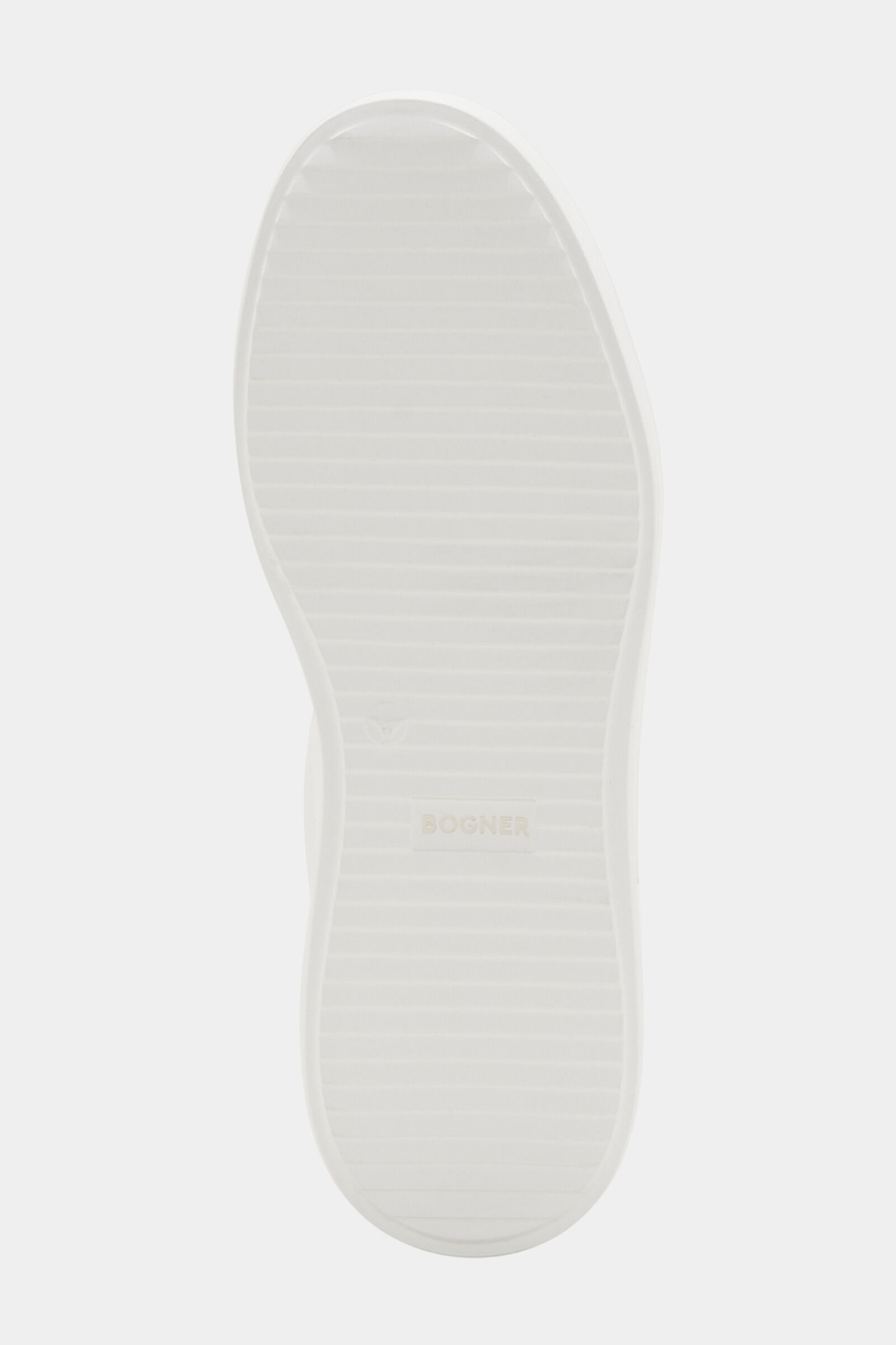 Hollywood Sneaker in White - 6