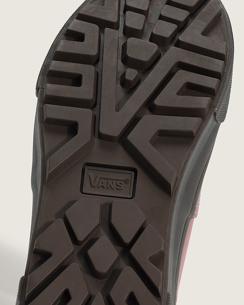 Premium Authentic V-Lug Shoe 5